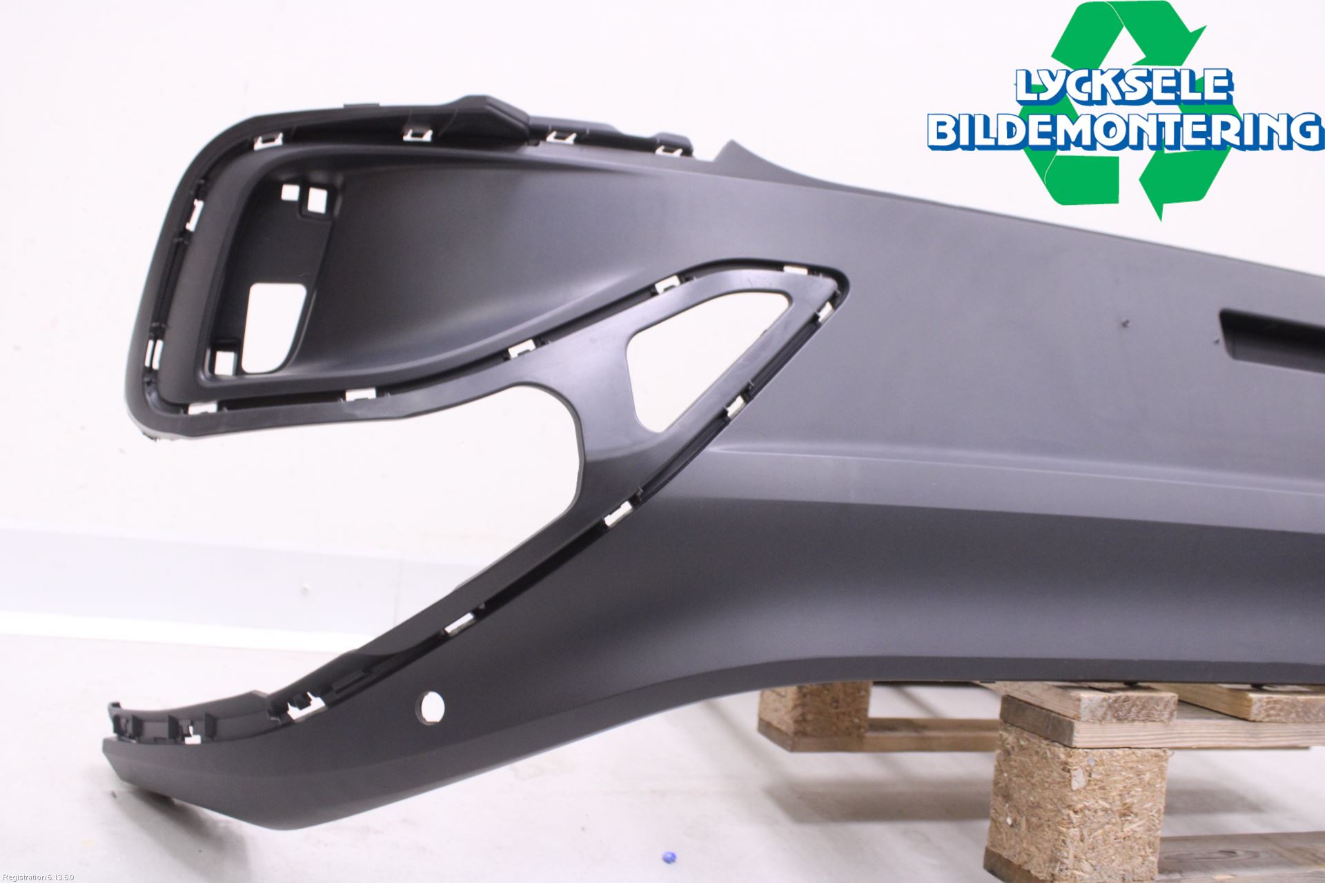 Volkswagen VW ID.4 21- Spoiler Bak