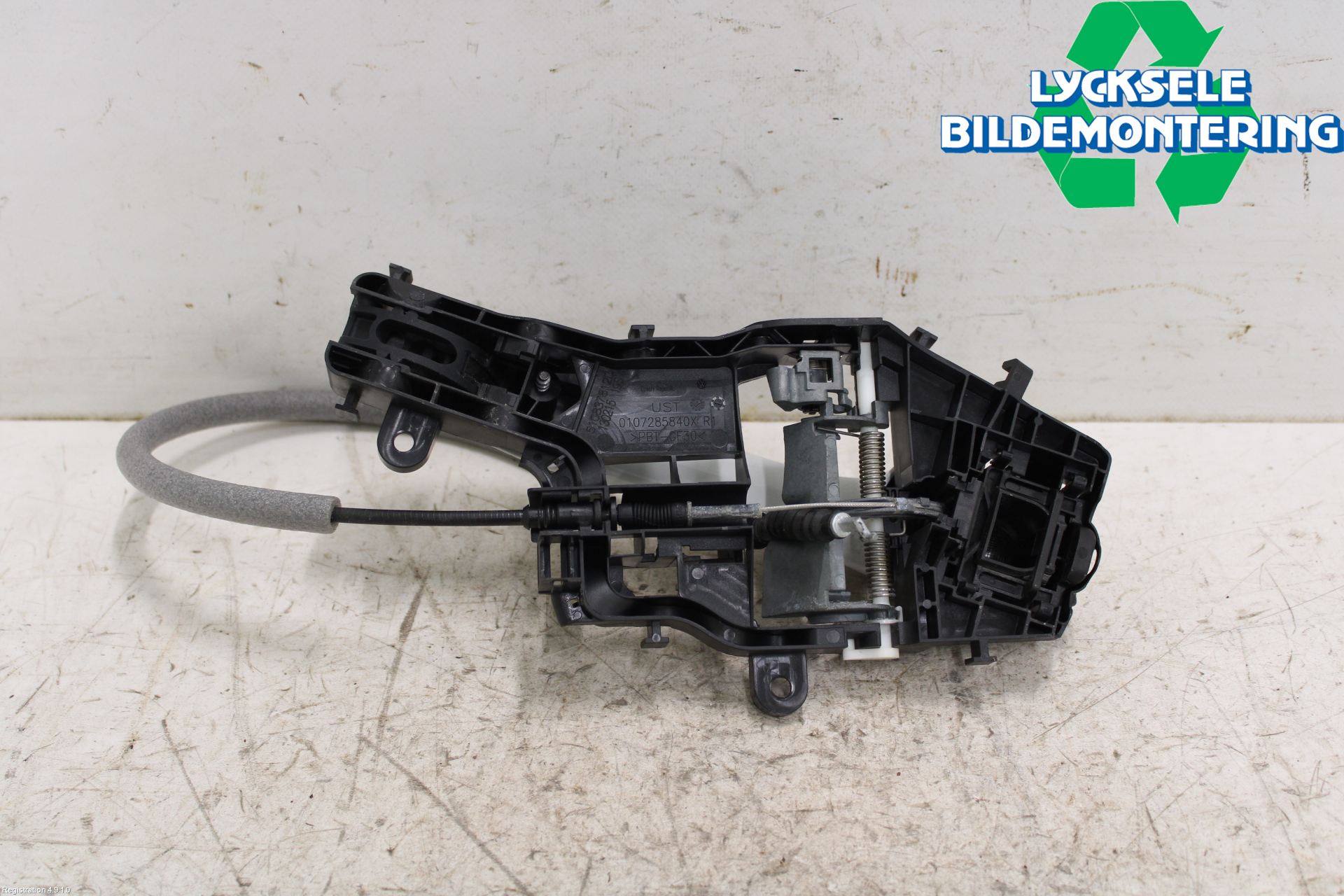 Volkswagen VW PASSAT 15-19 Dörrhandtag Yttre Hö