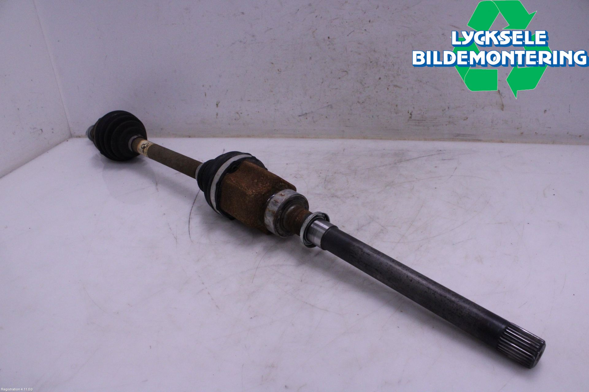 Nissan QASHQAI 21- Drivaxel Fram Höger