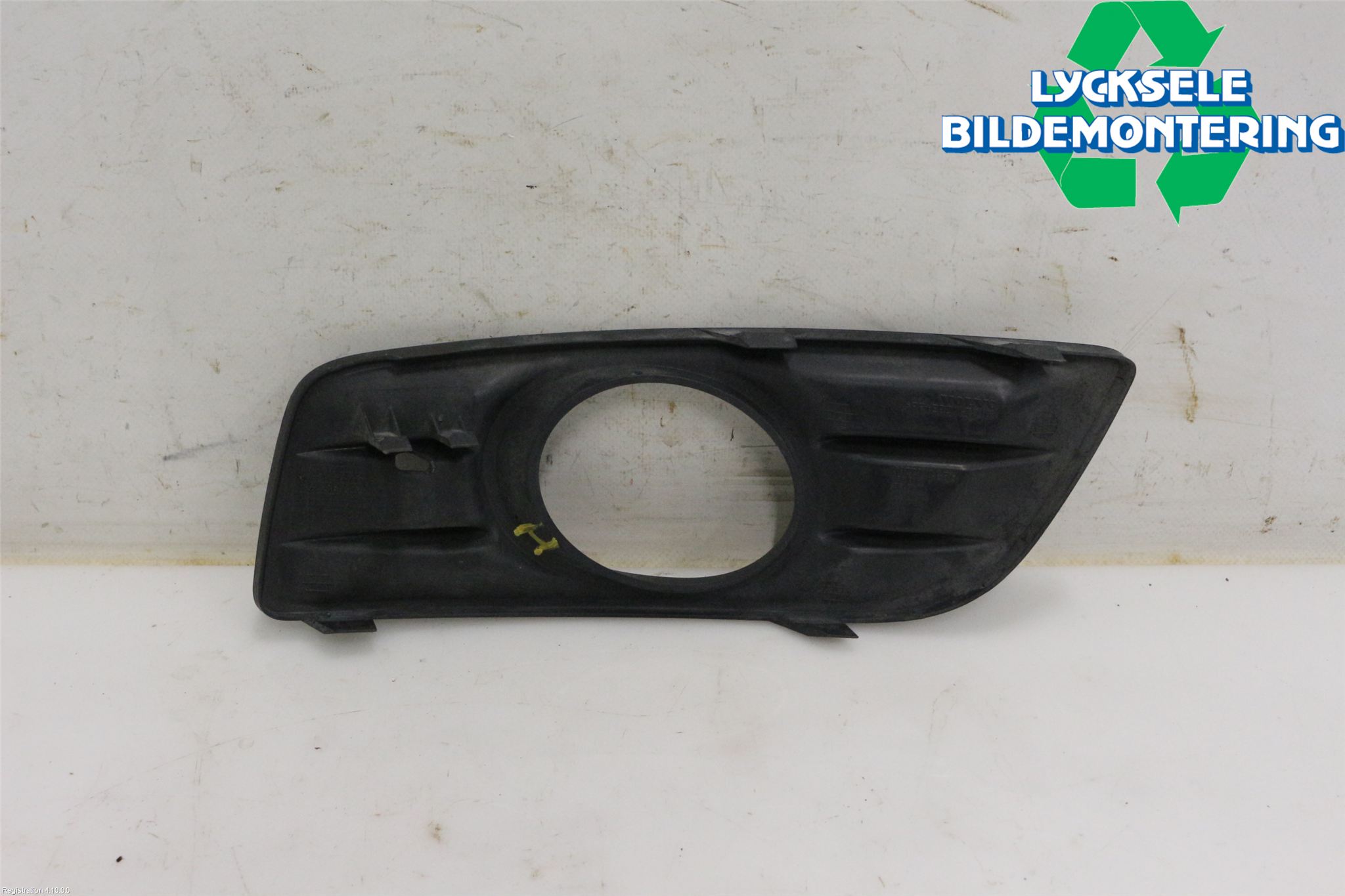 Volvo V50 08-12 Dimljussarg Fram