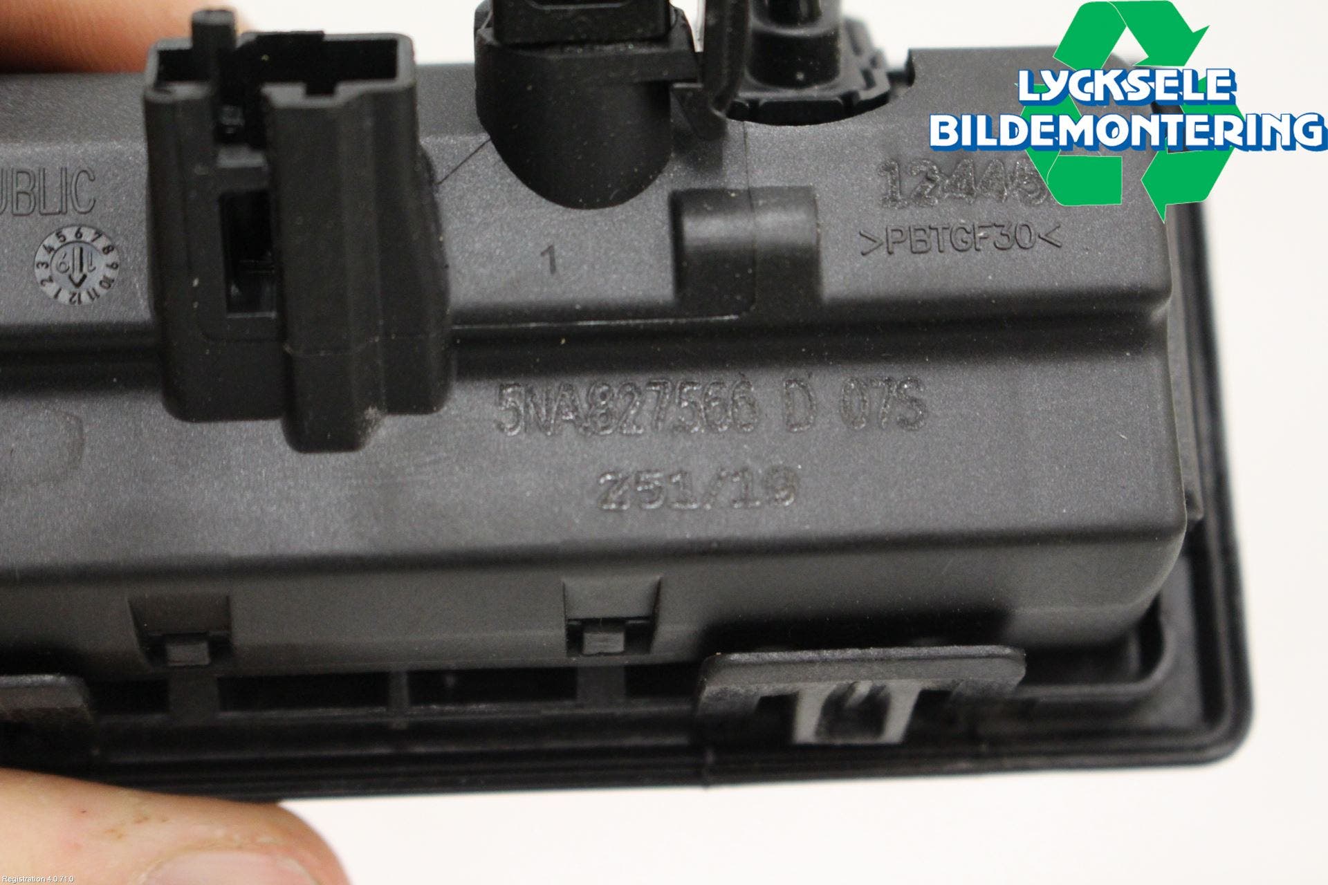 Seat TARRACO 19- Bakluckehandtag