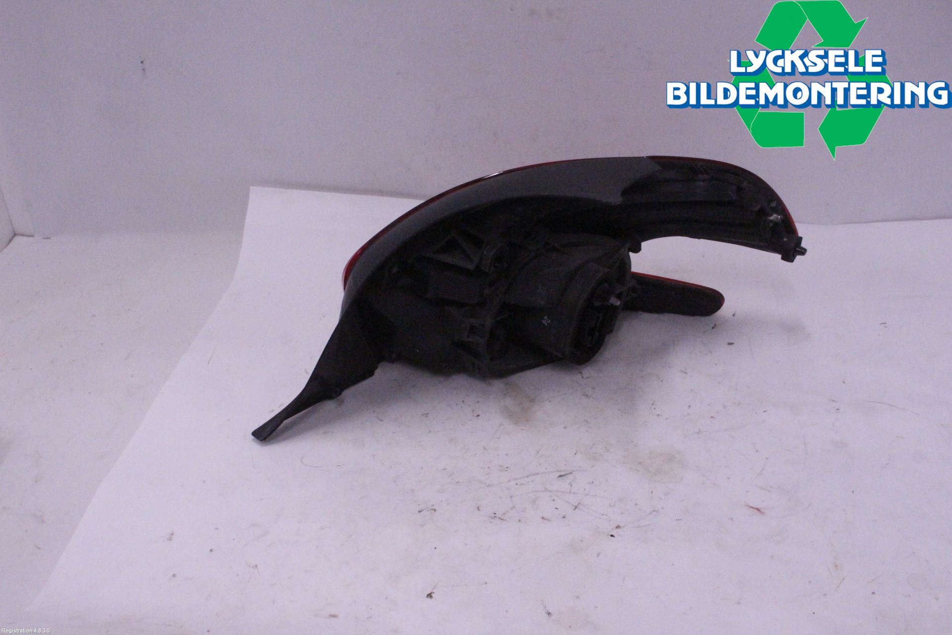 Peugeot PEUGOT 208 16-19 Bakljus Vänster
