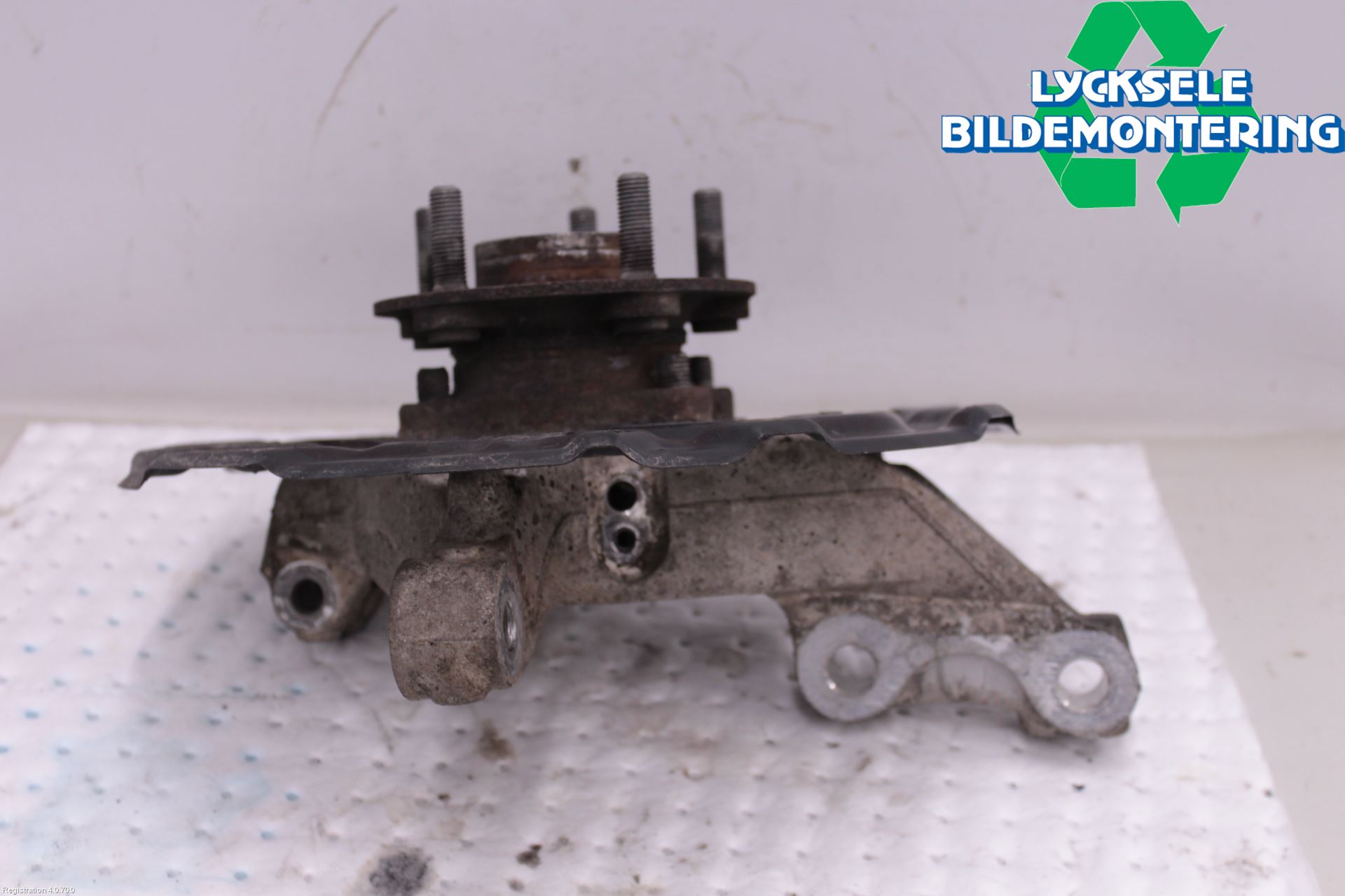 Ford MONDEO 15-22 Styrspindel Lagerhus Vä