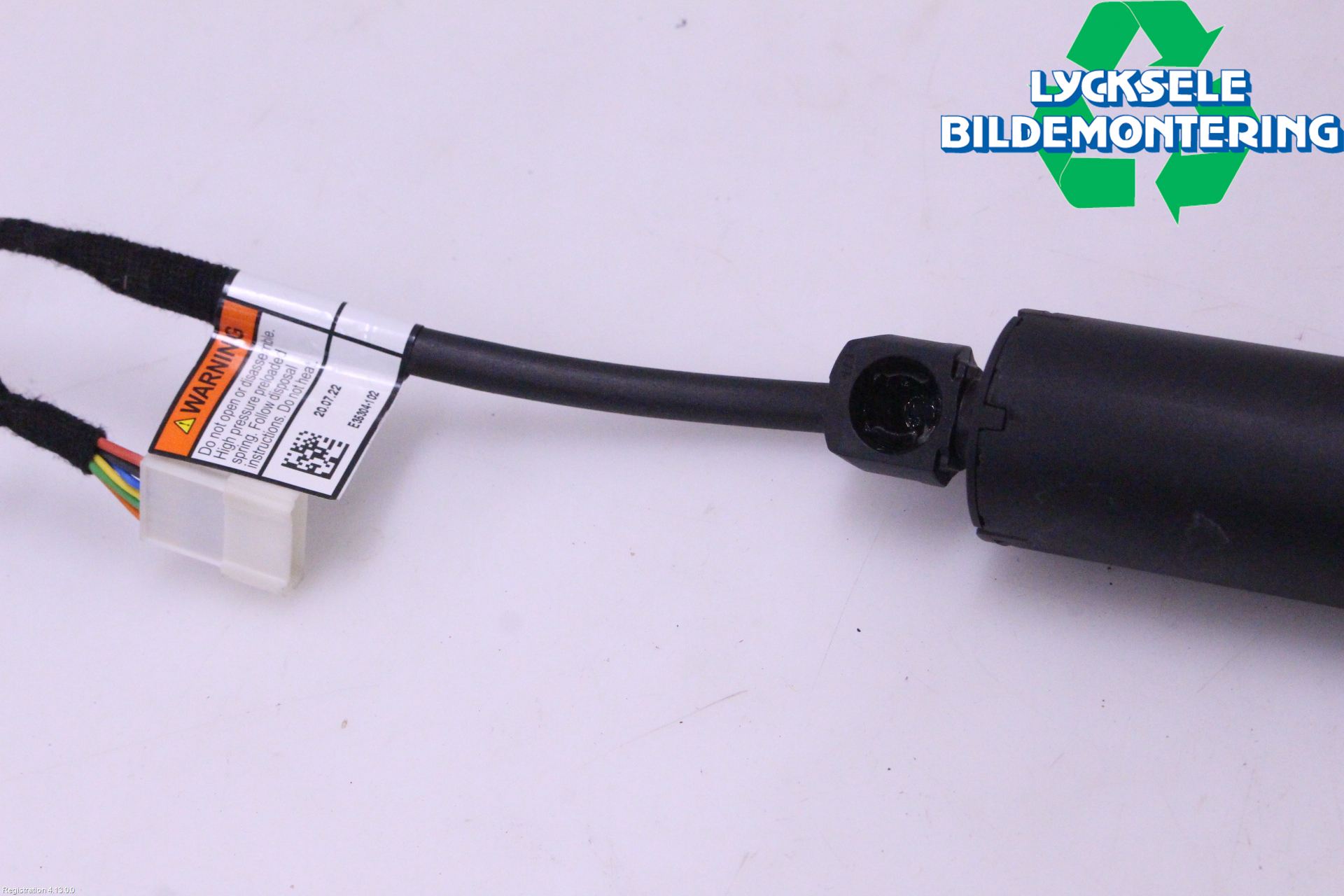 BMW 5 G30/G31/F90 17-23 Bakluckeöppnare Automatisk