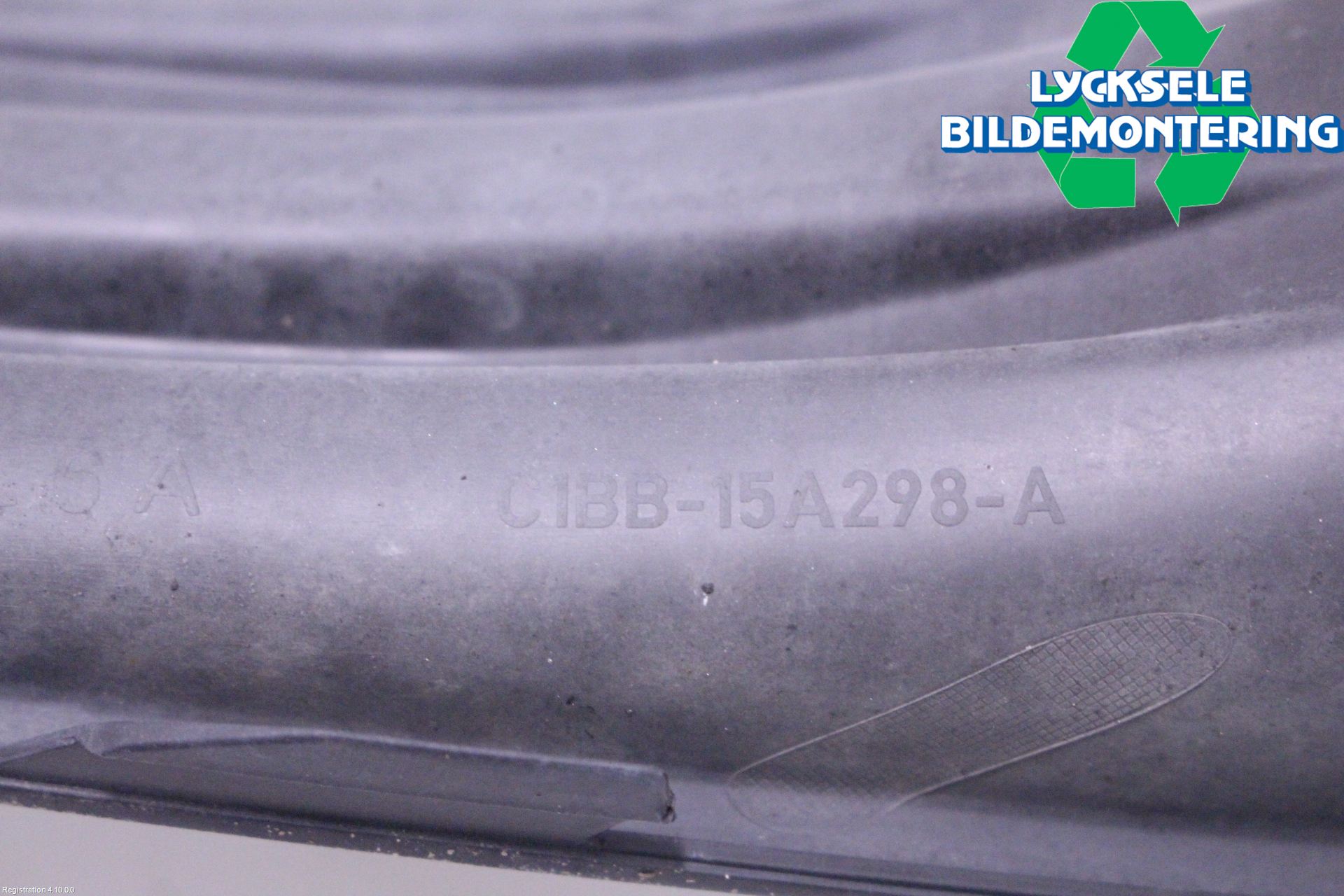 Ford FIESTA 13-17 Dimljussarg Fram