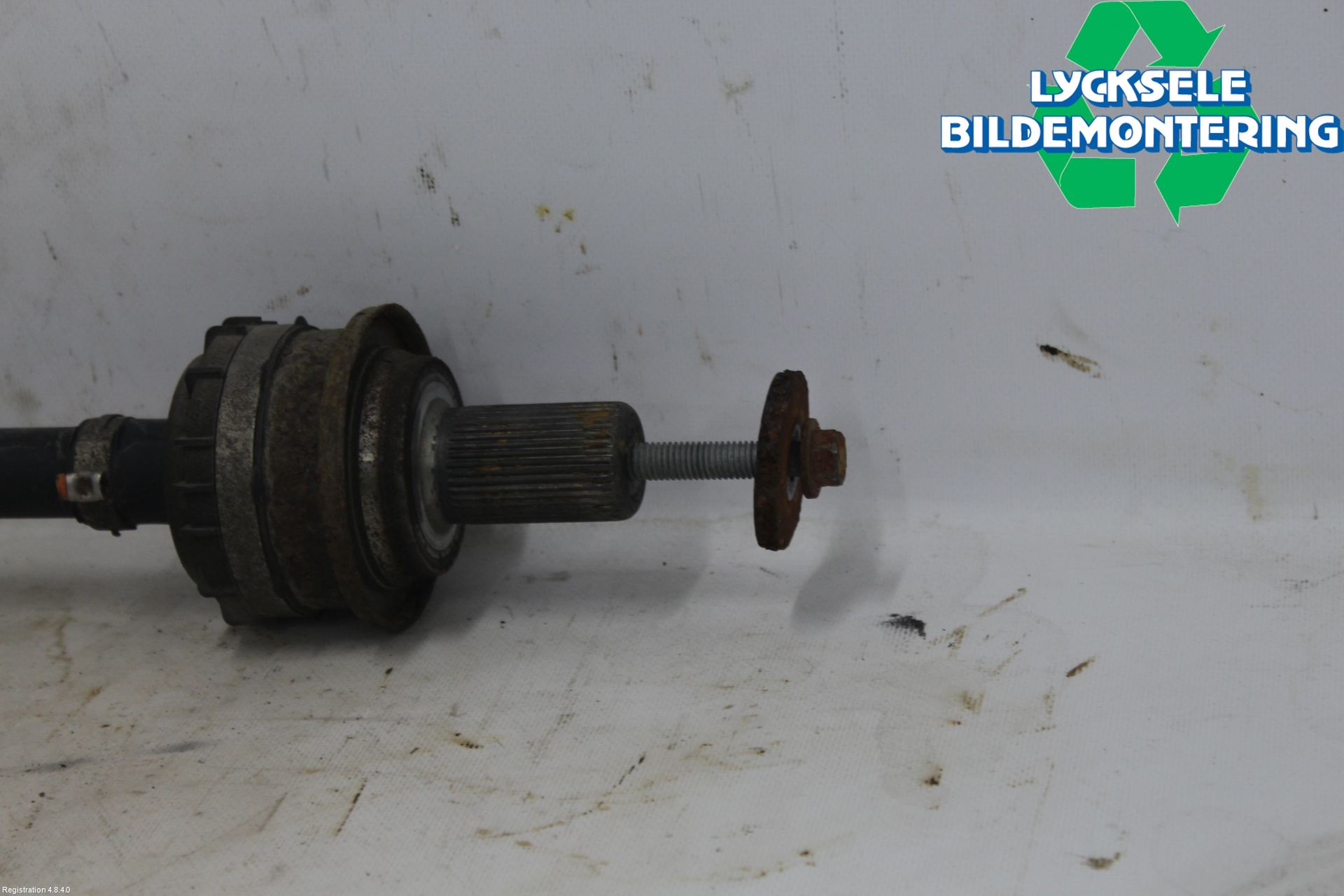 Volvo V60 19- Drivaxel Bak Vänster