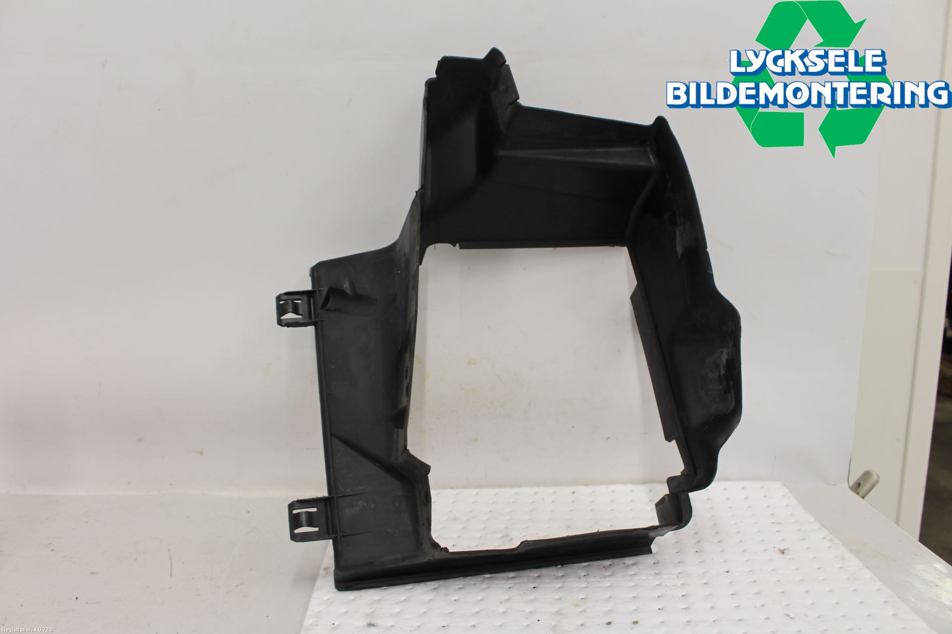 Audi Q7/SQ7 Deflektor Plåt-Plast Kylning