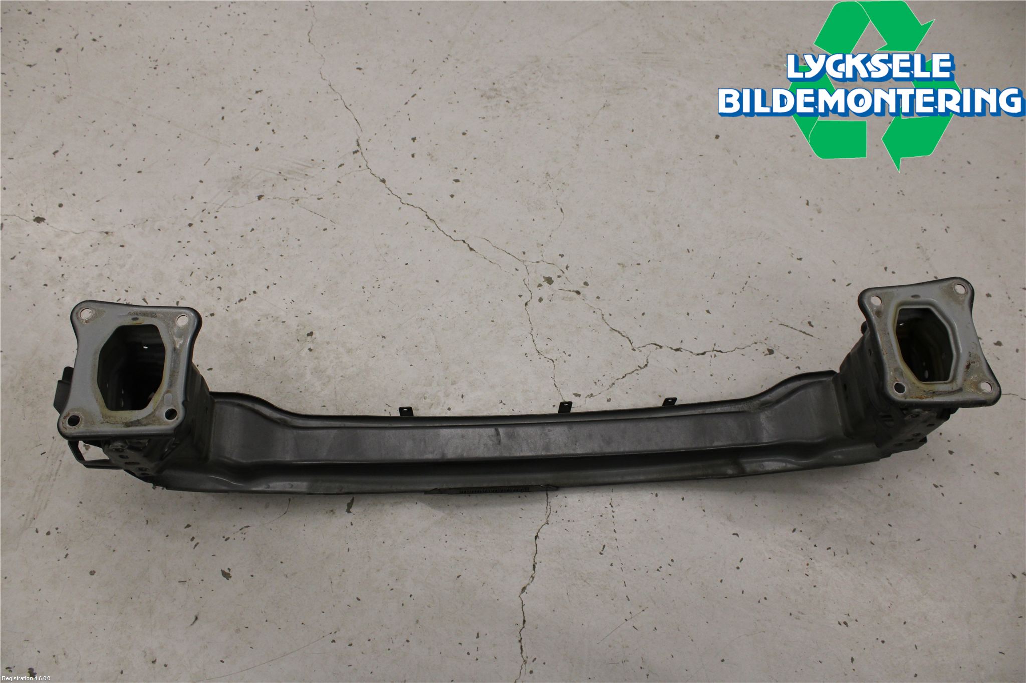 Ford KUGA 17-19 Stötfångarbalk Bak