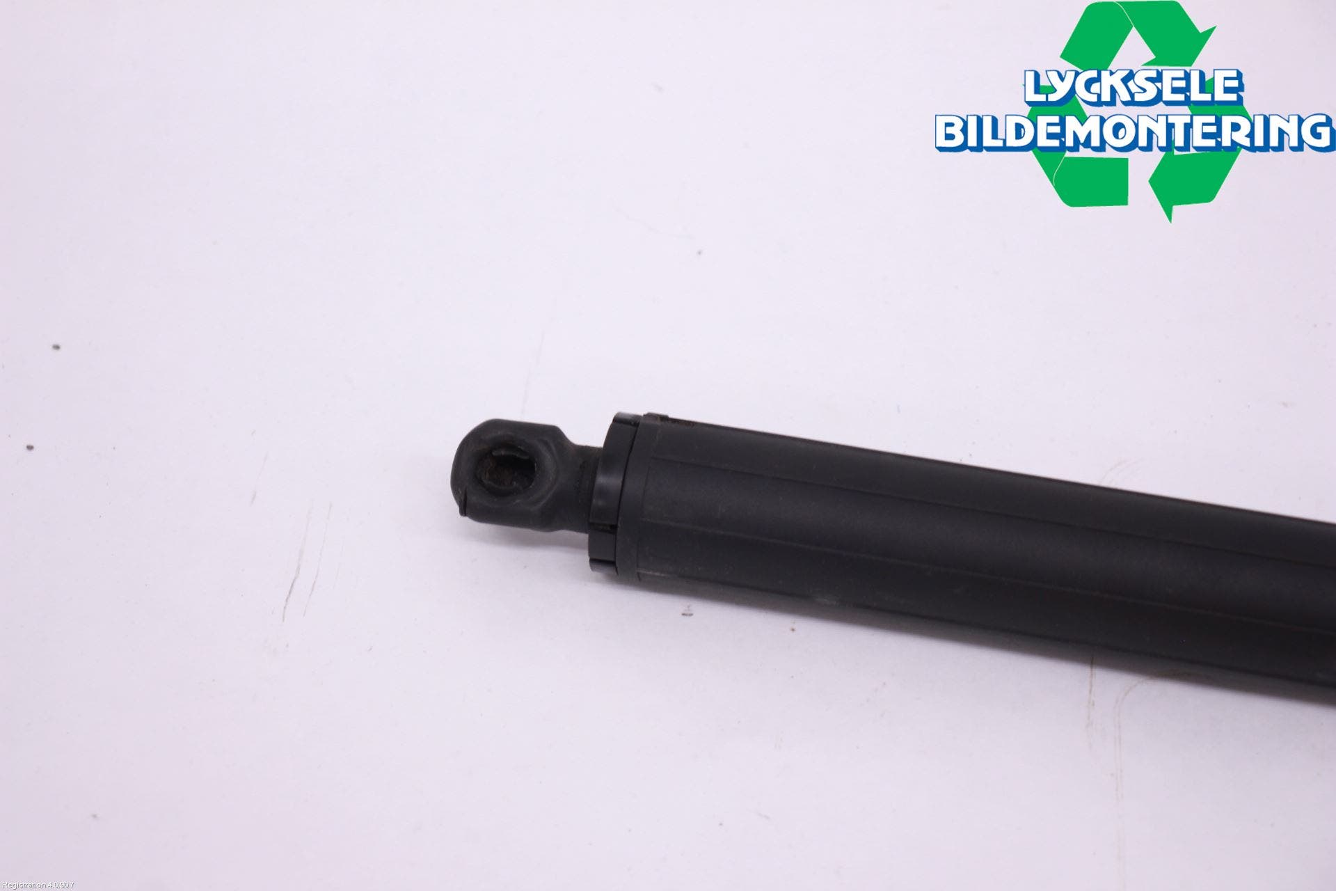 Volkswagen VW PASSAT 20-24 Gasfjäder Baklucka