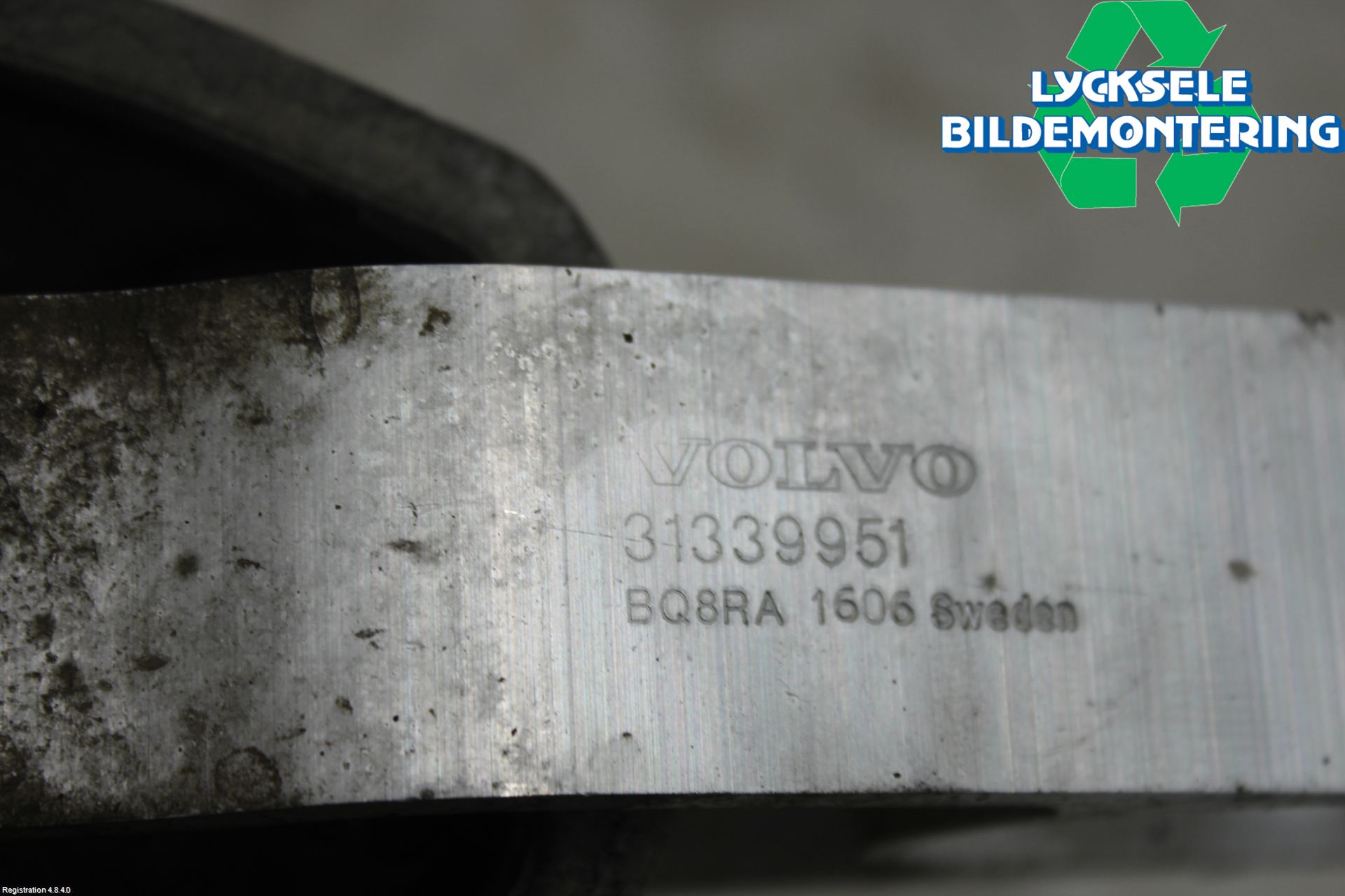 Volvo V90 17->> Motorfäste