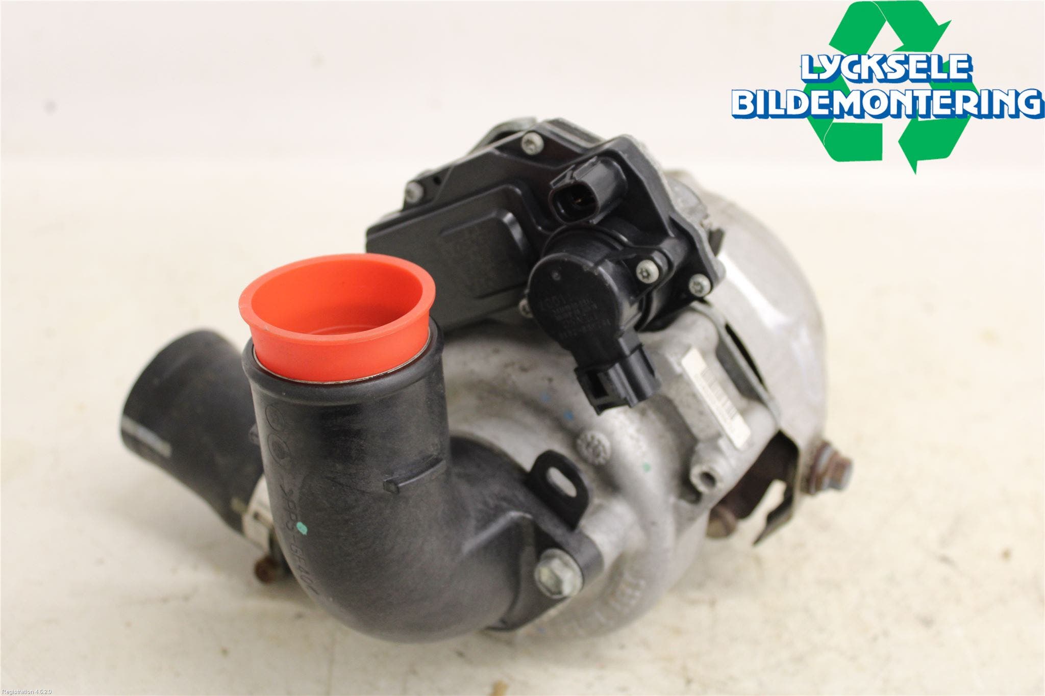 Toyota AVENSIS 09-15 Turboaggregat