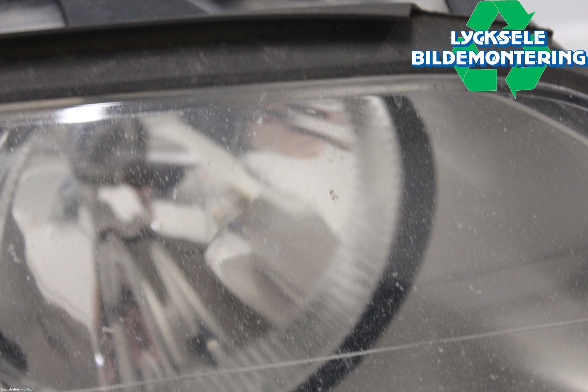 BMW 3 E46      98-05 Strålkastare Höger