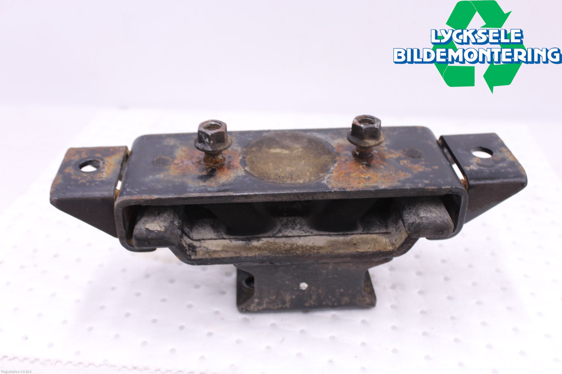 Mitsubishi L200 06-15 Växellådsfäste