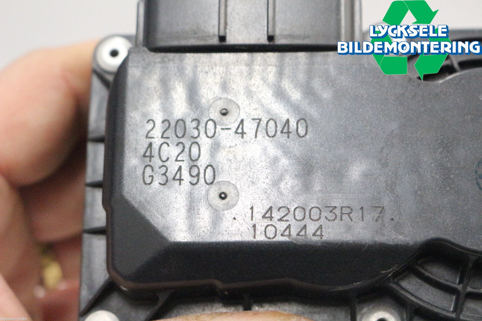 Toyota YARIS XP130 12-14 Injspjällhus