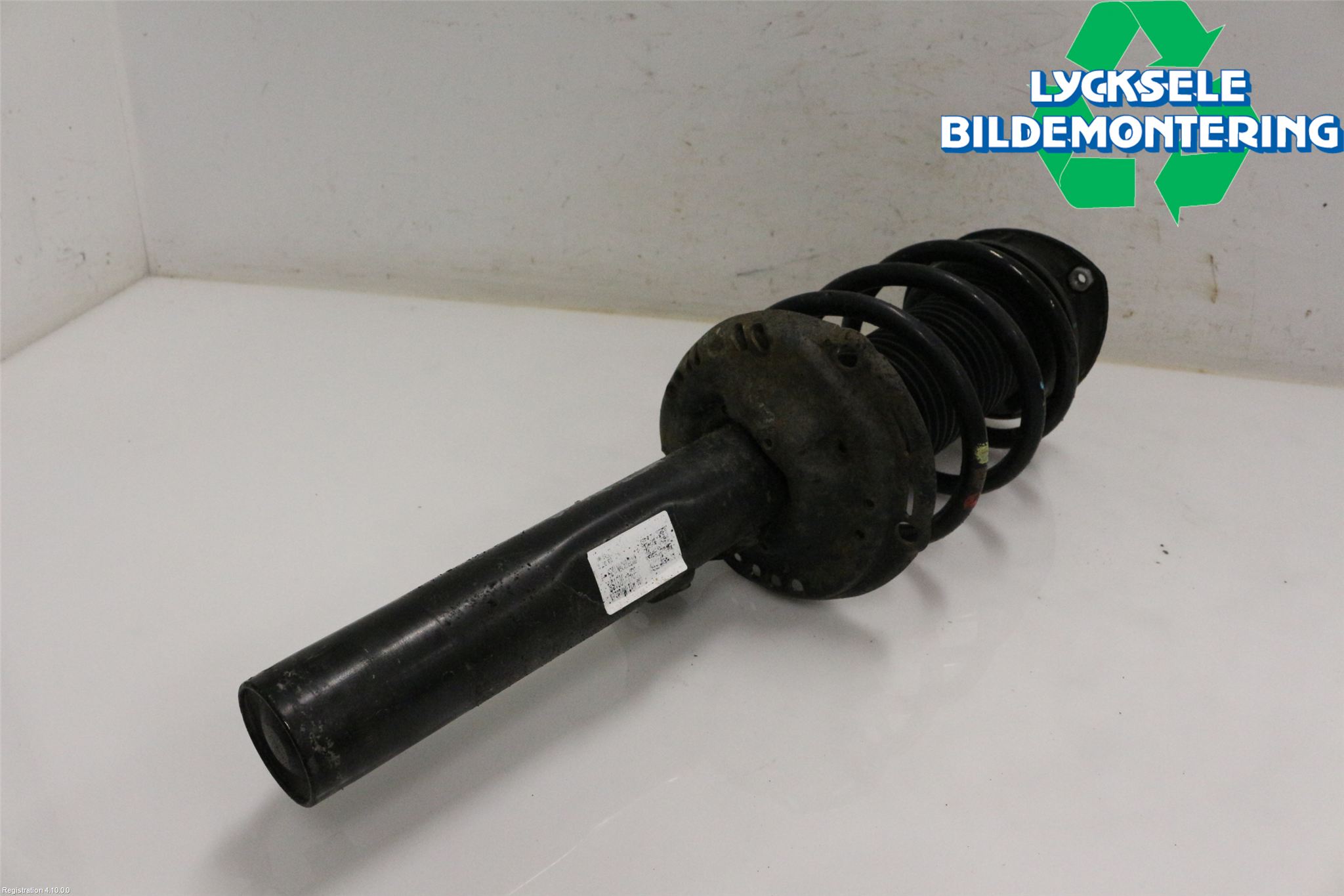 Volkswagen VW TIGUAN 16-24 Fjäderben Fram Höger