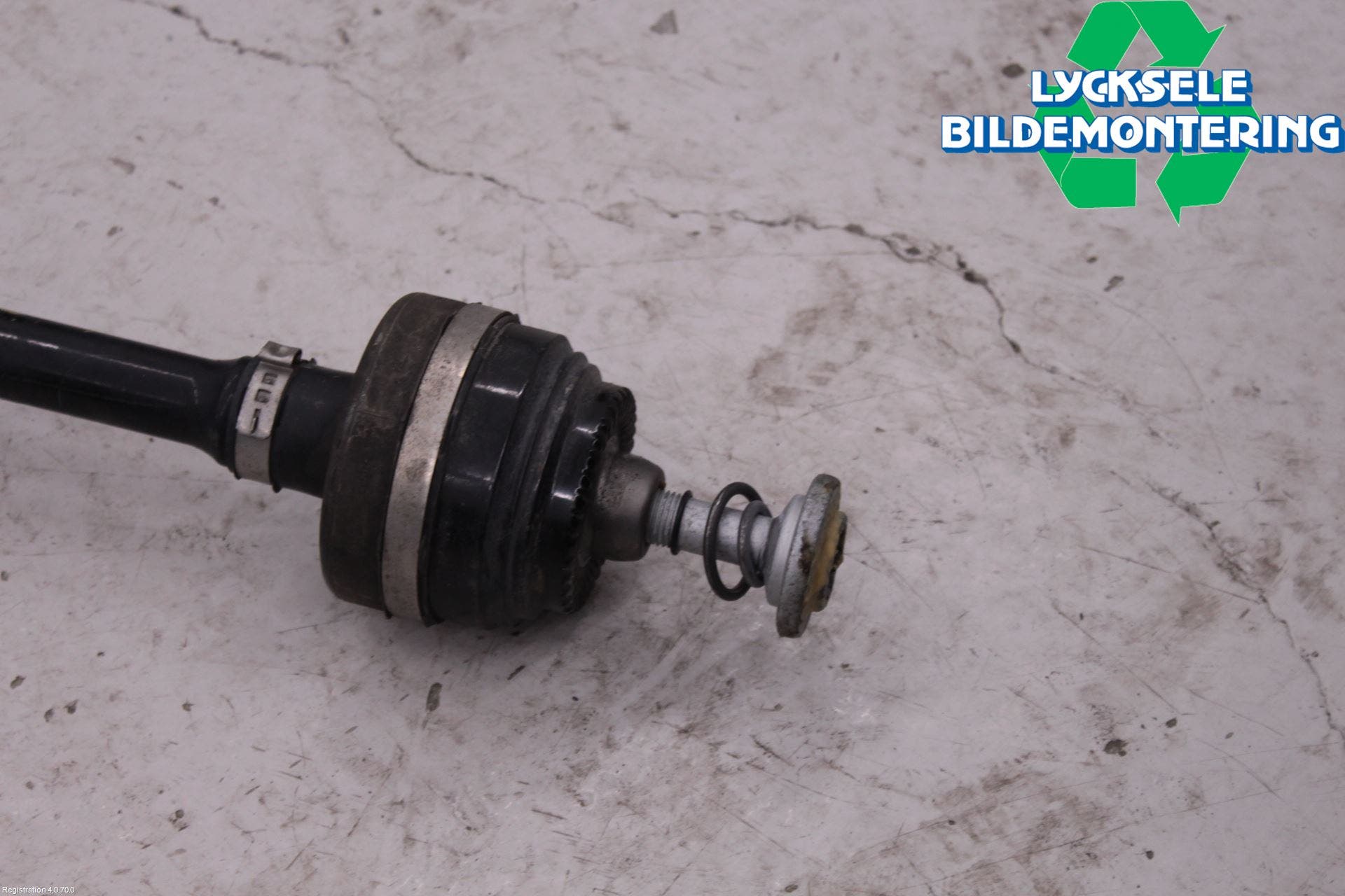 BMW X3 G01 18- Drivaxel Bak Höger