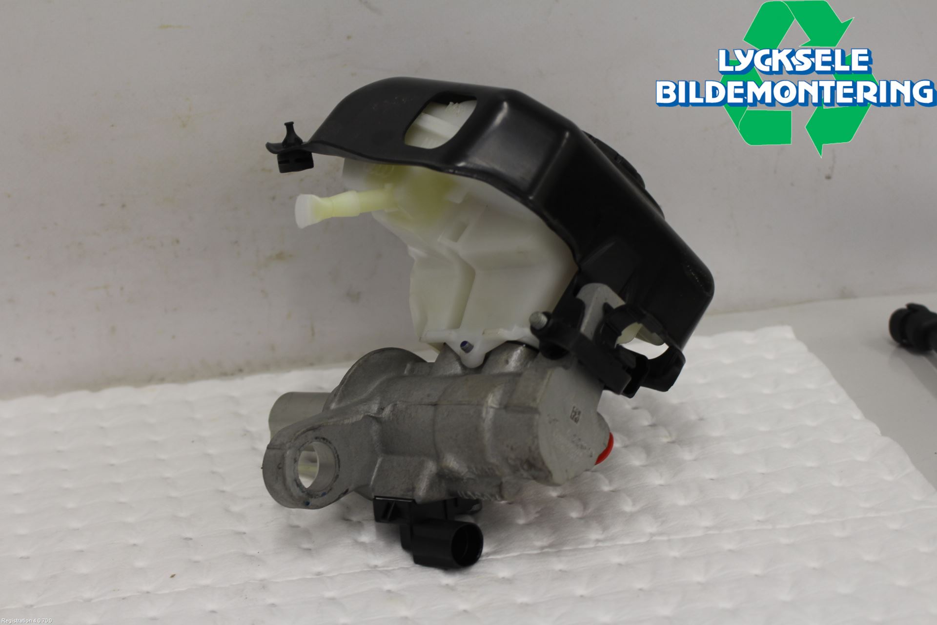 Audi A6 F2/C8 19- Broms Huvudcylinder