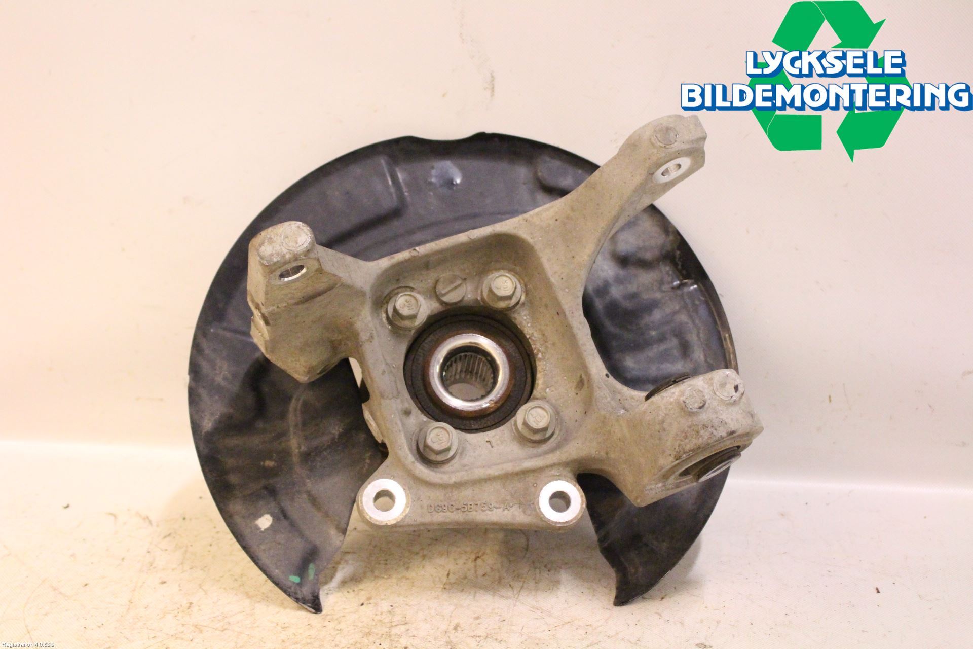 Ford MONDEO 15-22 Hjullagerhus-Spindel Vä B