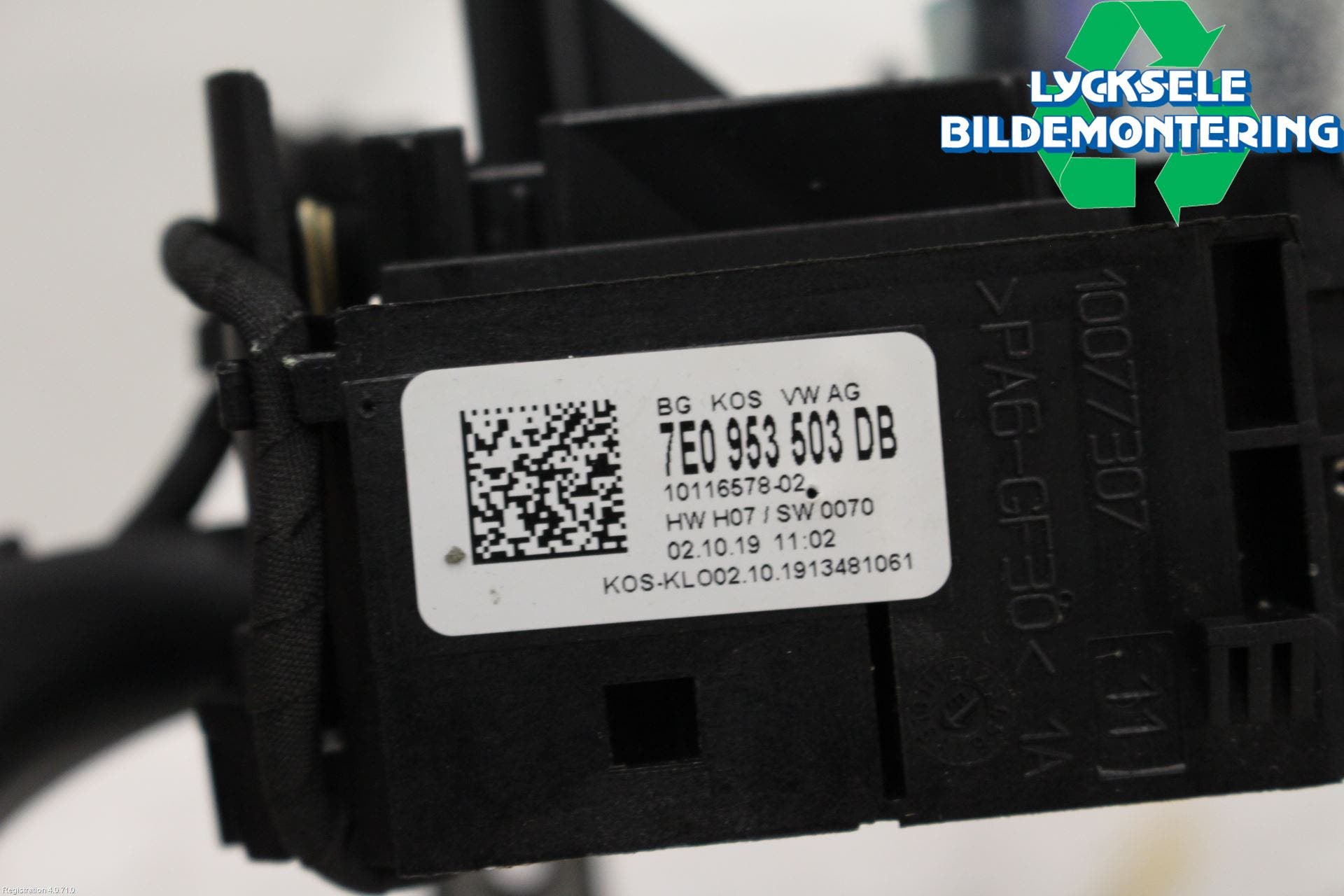 Volkswagen VW AMAROK 2H 10-22 Spakcentral