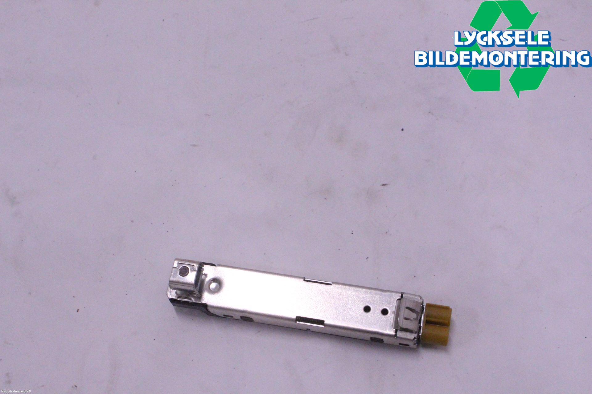 Audi A6 F2/C8 19- Antennförstärkare