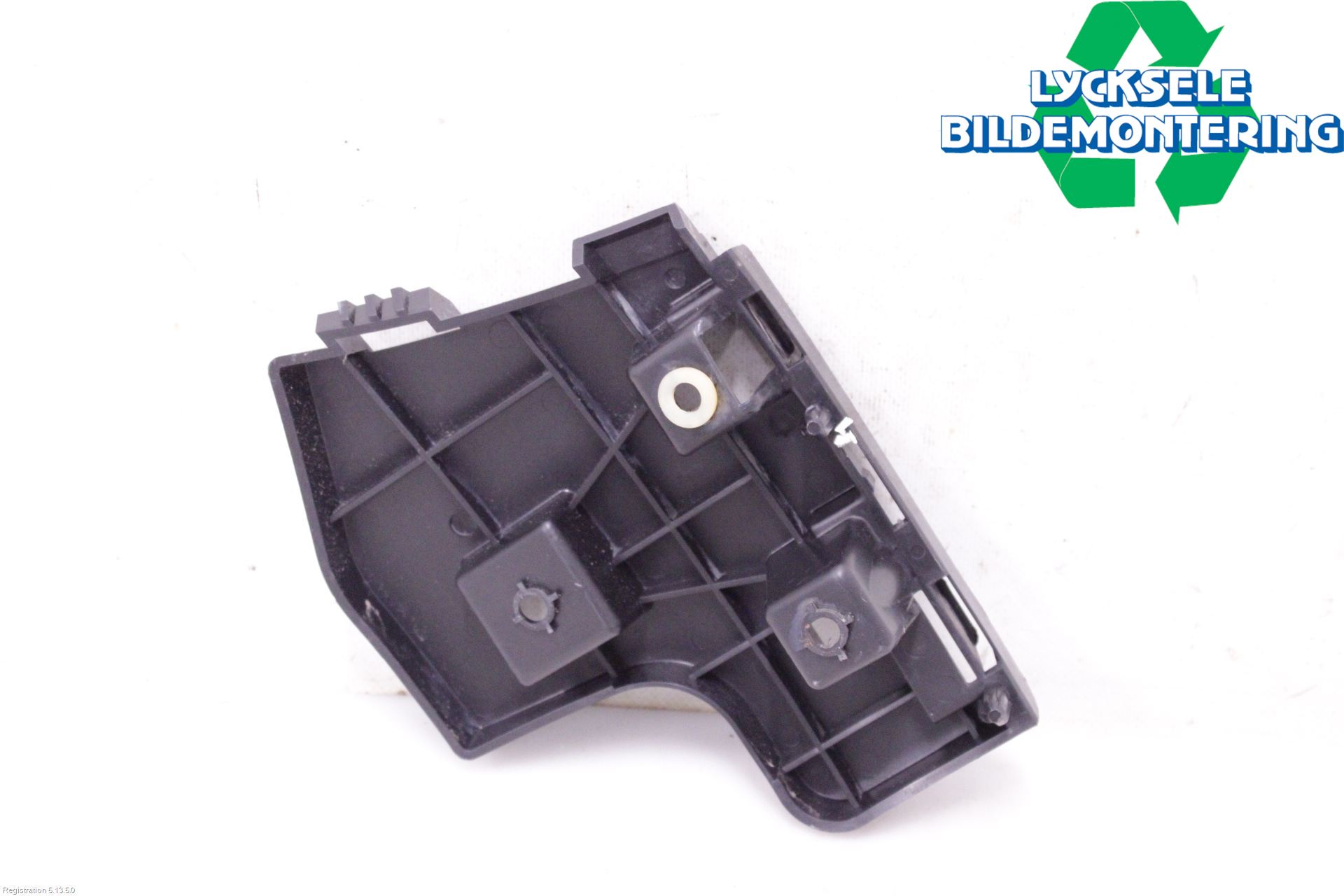 Volvo V60 11-13 Stötfångarfäste Bak Vä