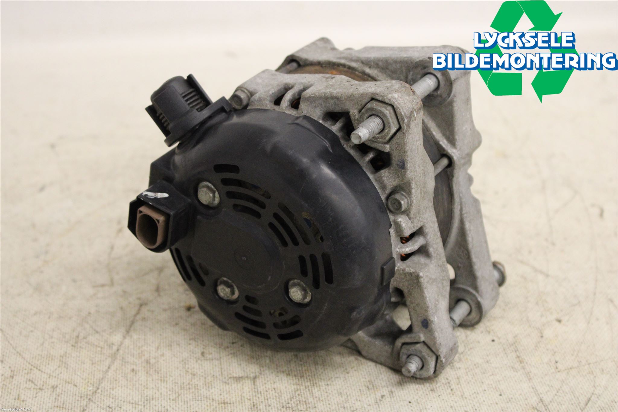 Ford FOCUS 15-18 Generator
