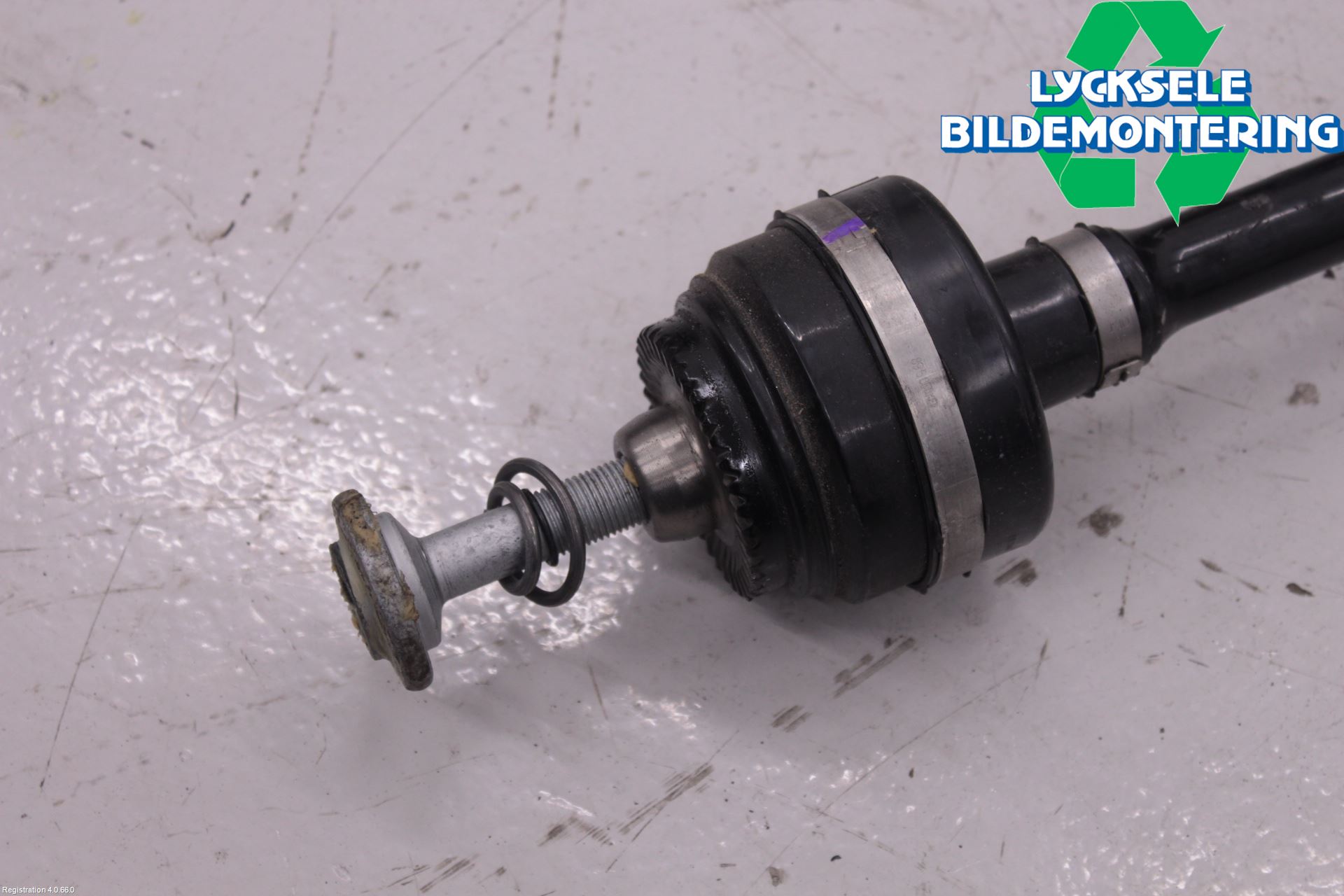 BMW X3 G01 18- Drivaxel Bak Vänster