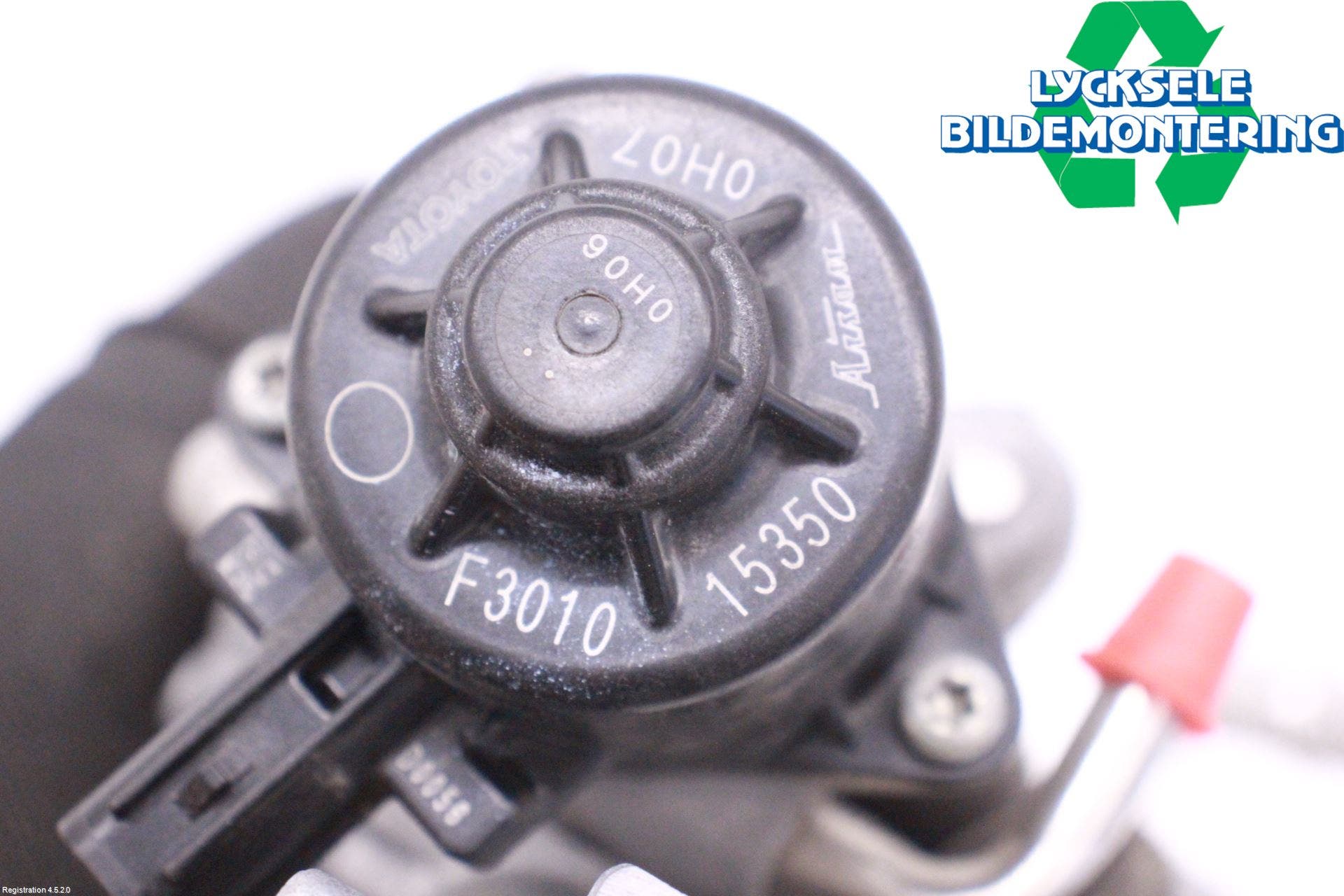 Toyota YARIS XP21 20- Avgaskylare