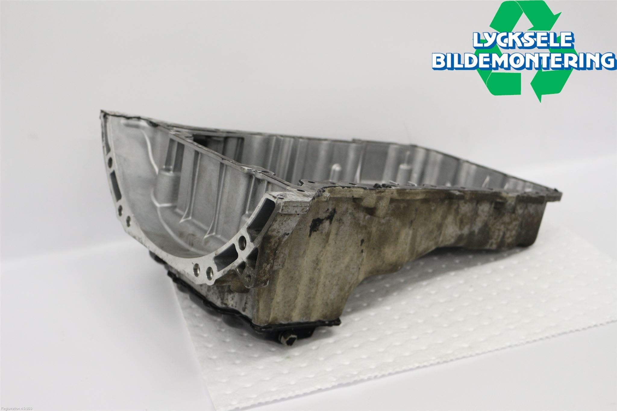 Mercedes-Benz MB C-KLASS (W205) 14-21 Oljetråg