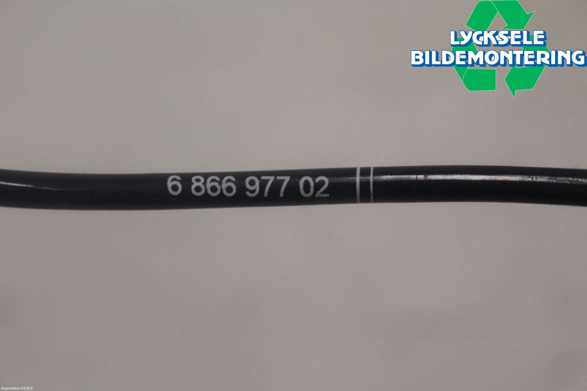 BMW 5 G30/G31/F90 17-23 Abs Sensor