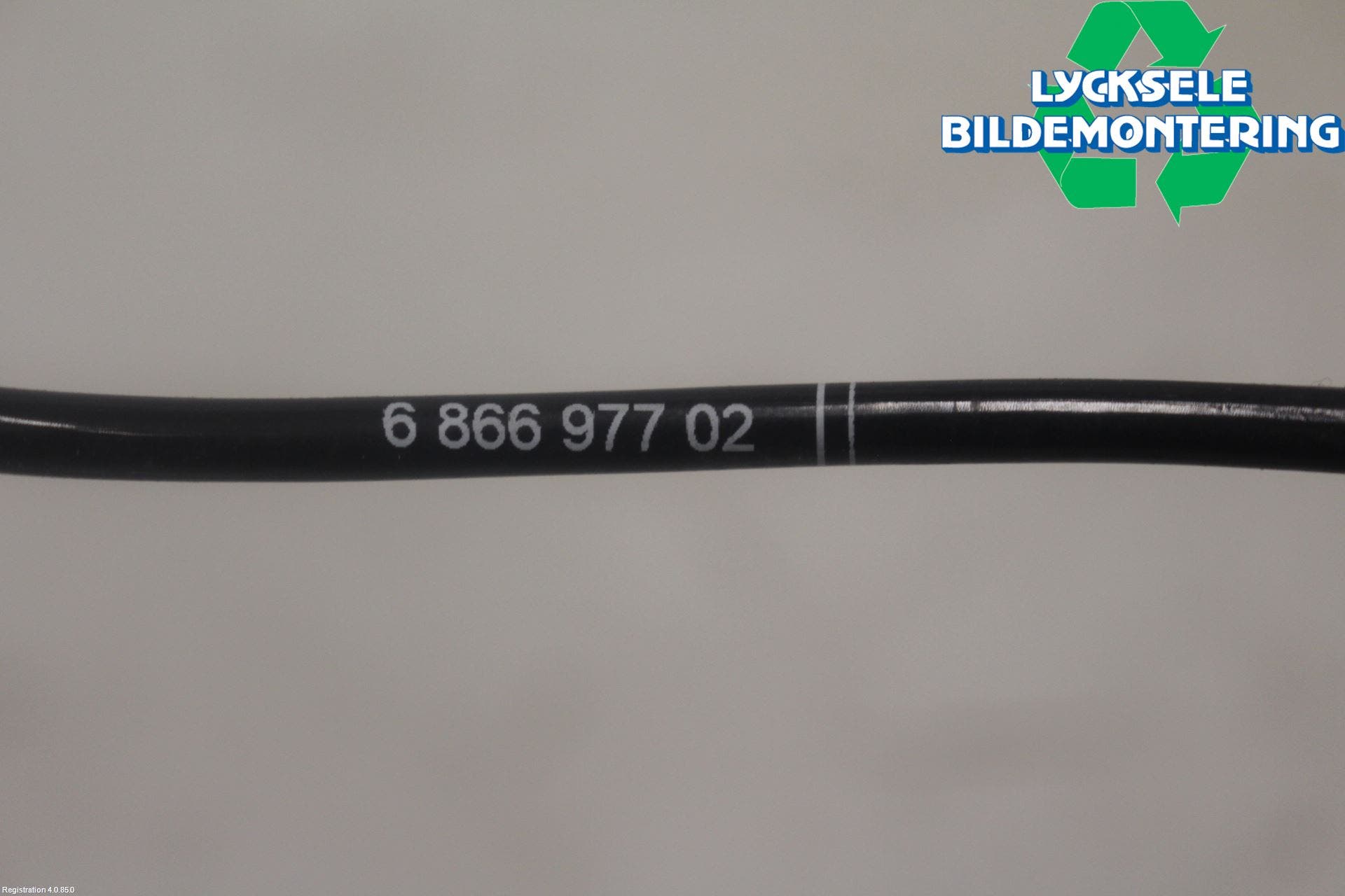 BMW 5 G30/G31/F90 17-23 Abs Sensor