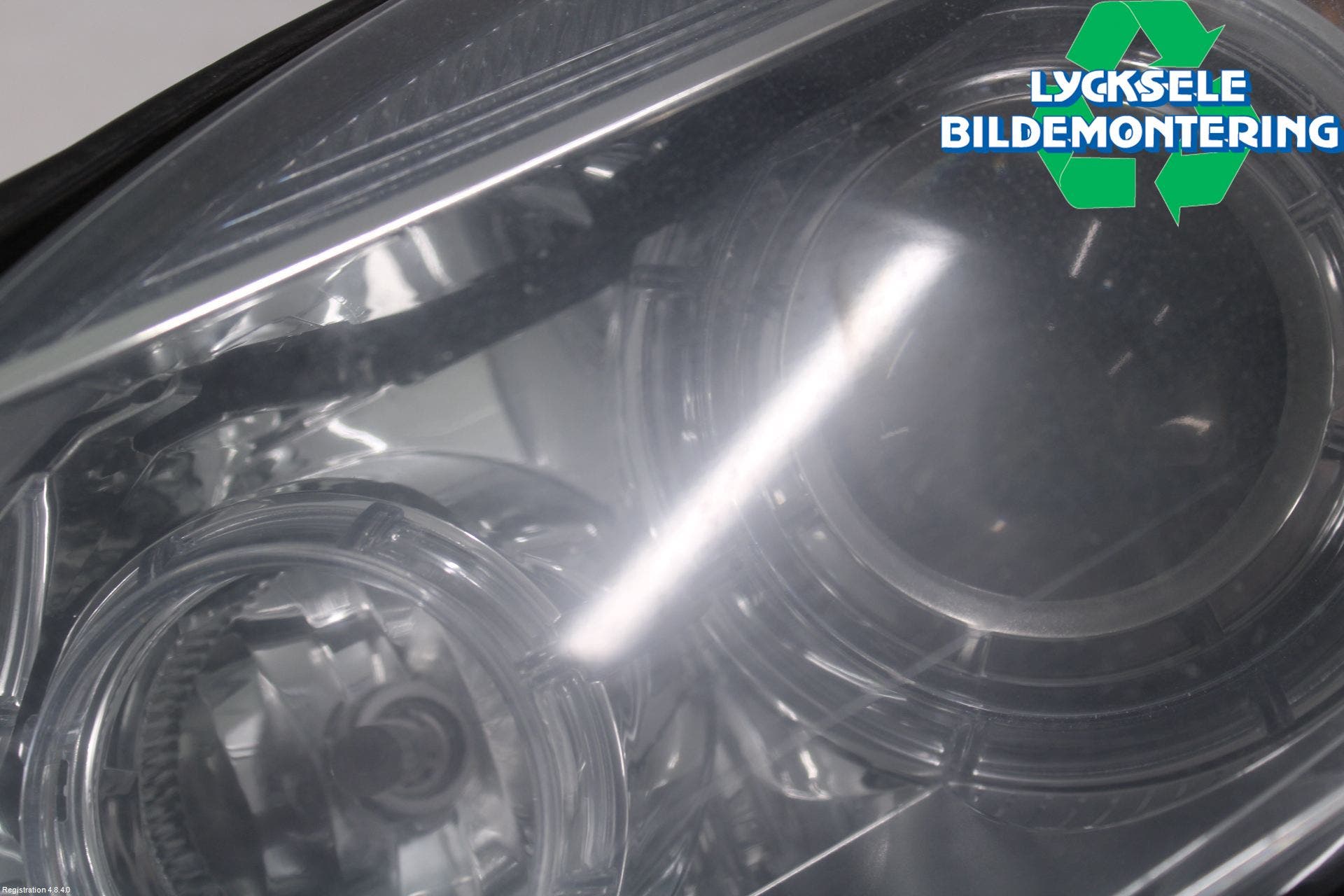 Mercedes-Benz MB C-KLASS (W204) 07-15 Strålkastare Vänster