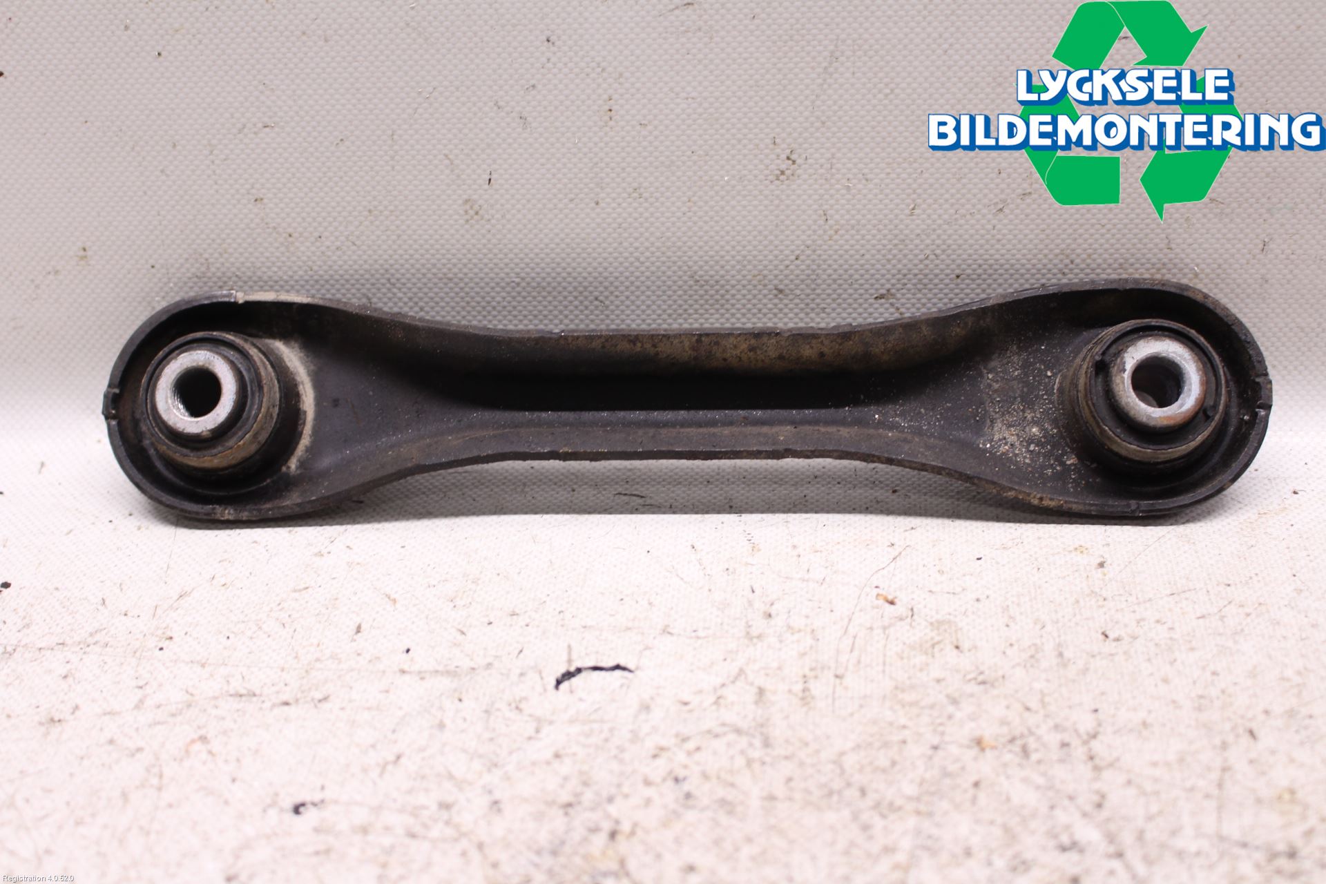 Ford FOCUS 15-18 Bärarm Bak Vänster