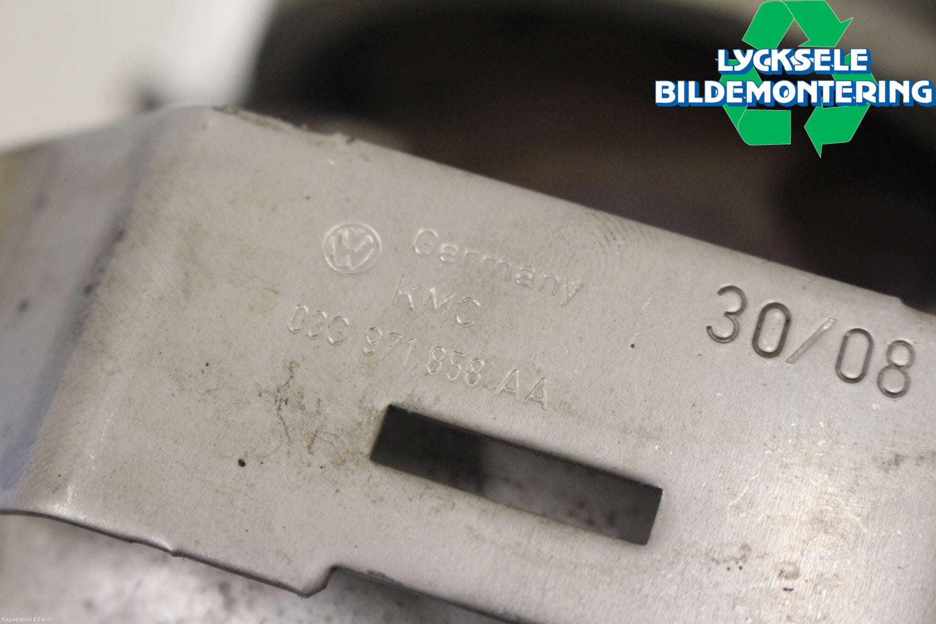 Volkswagen VW CADDY 04-10 Turboaggregat