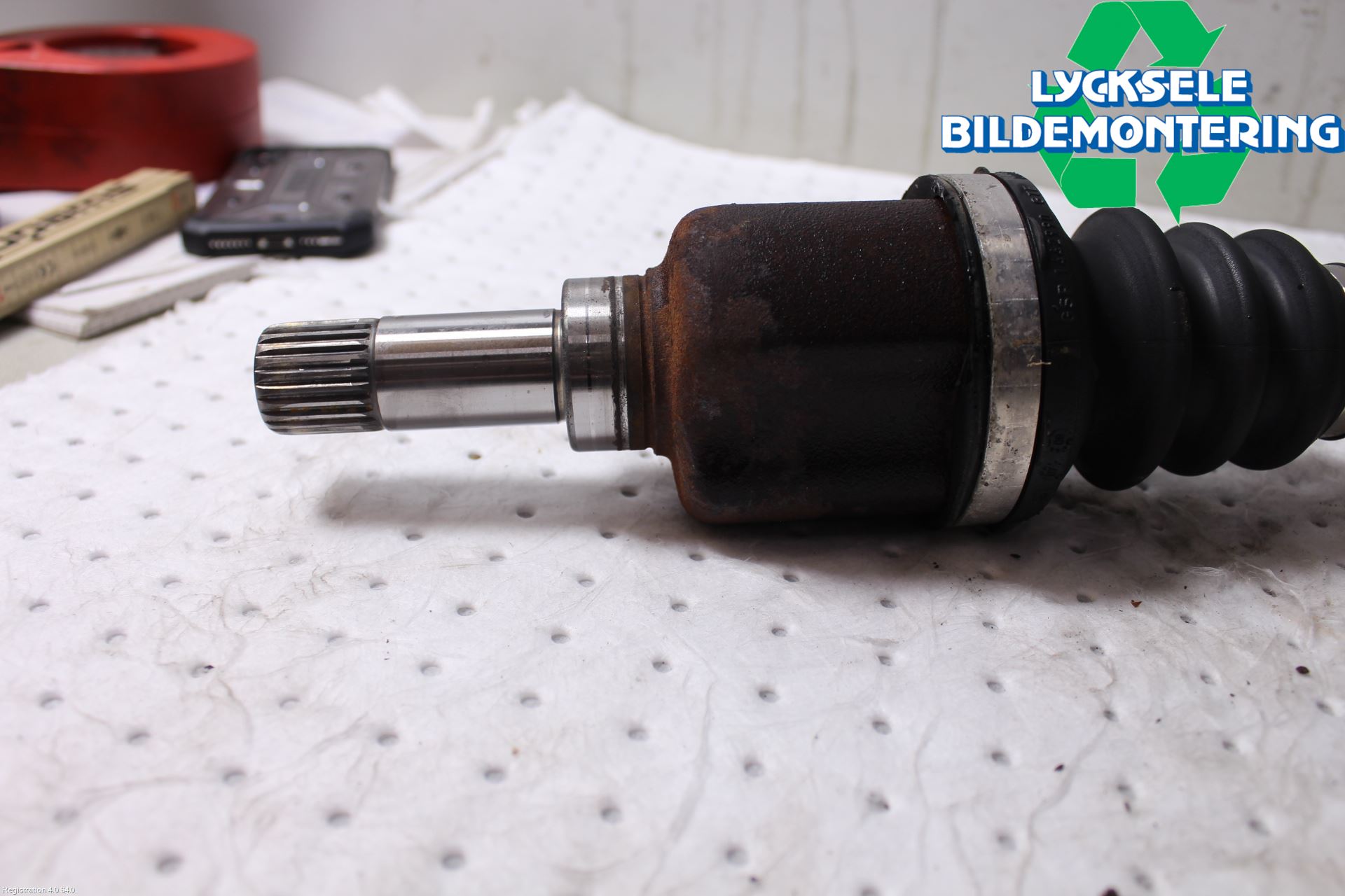 Citroen C3 PICASSO Drivaxel Fram Vänster