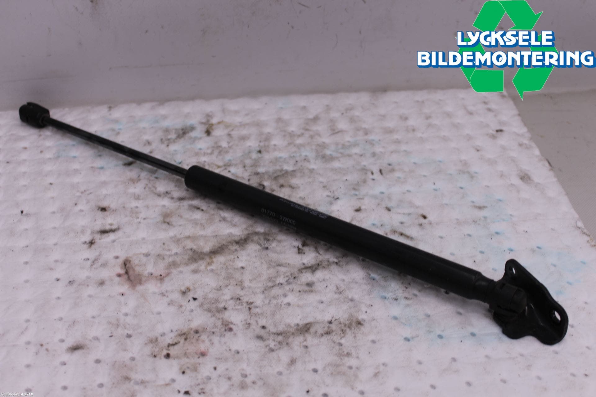 Kia SPORTAGE (SL) 11-15 Gasfjäder Baklucka