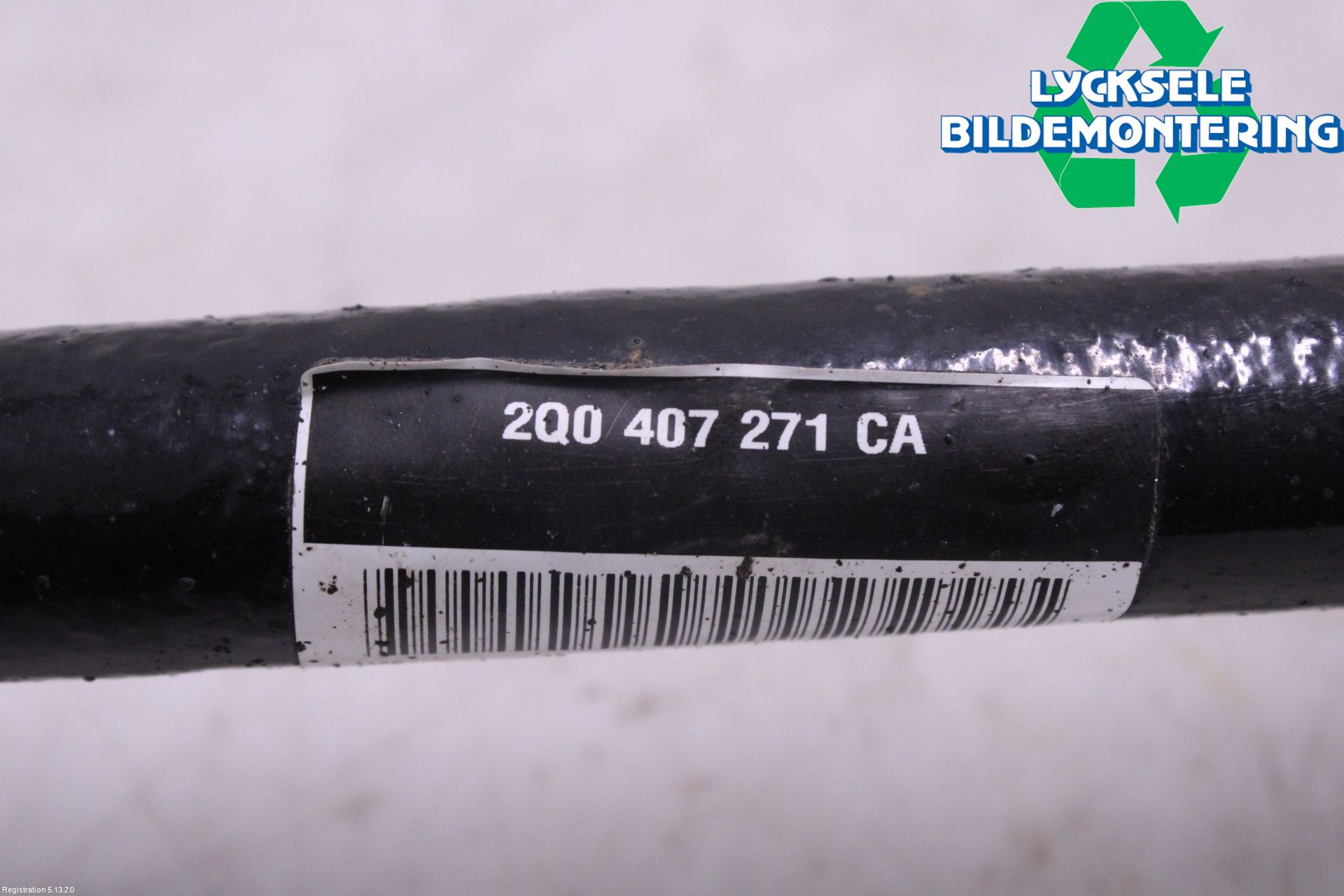 Volkswagen VW T-CROSS 19- Drivaxel Fram Vänster
