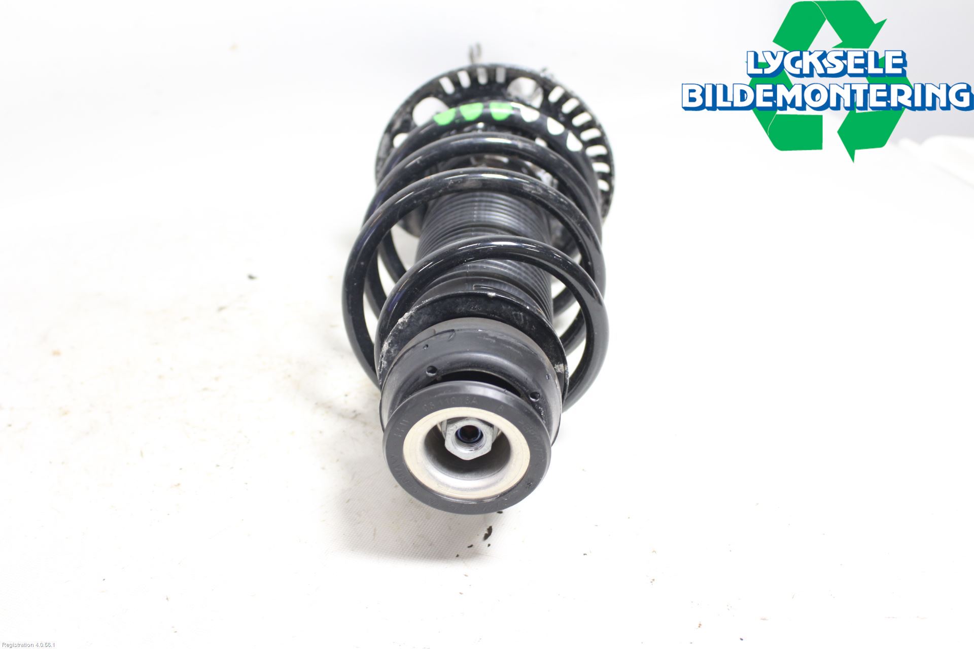 Volkswagen VW POLO 10-17 Fjäderben Fram Vänster