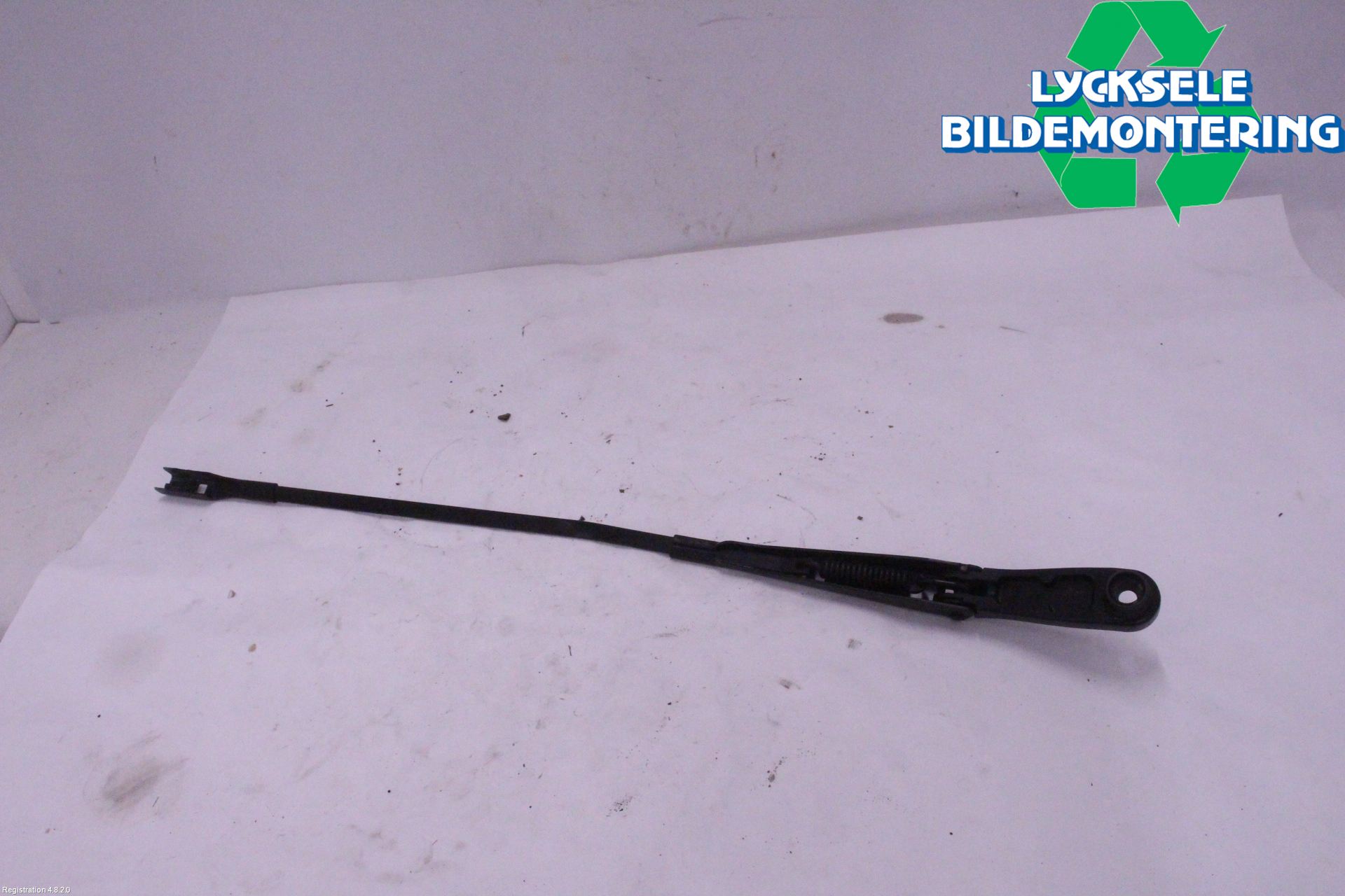 Audi A6 F2/C8 19- Torkararm Armar Vindruta