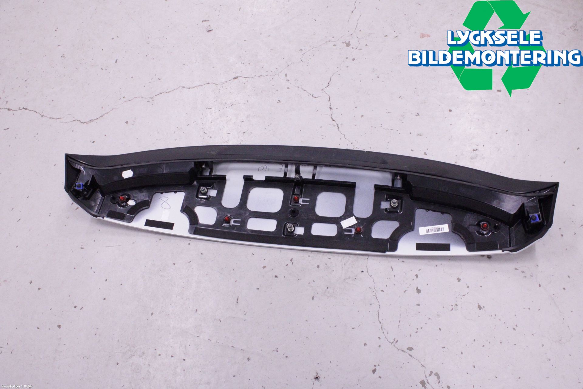Volkswagen VW T-ROC 18- Spoiler Baklucka
