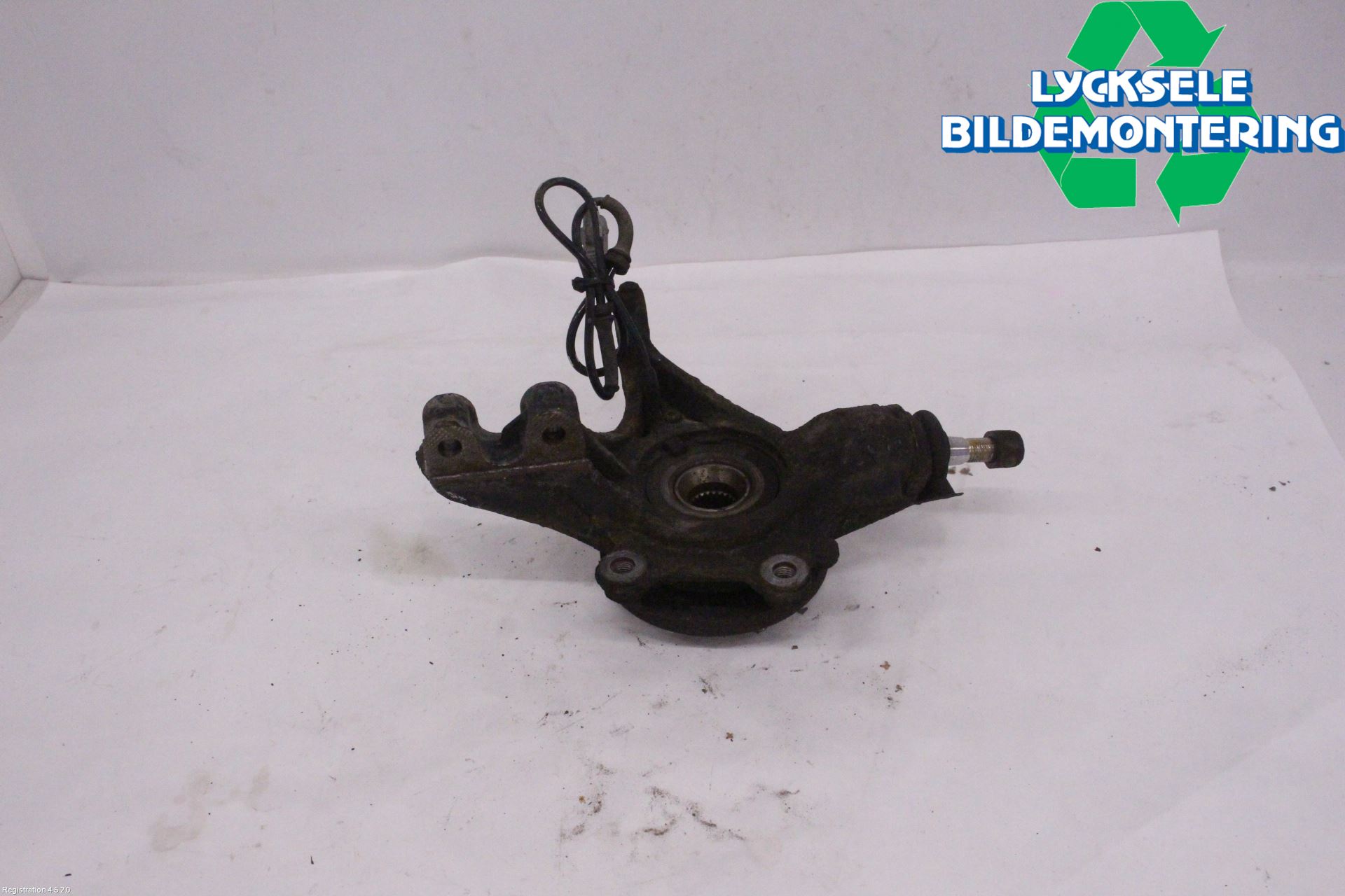 Peugeot PARTNER 16-18 Styrspindel Lagerhus Hö