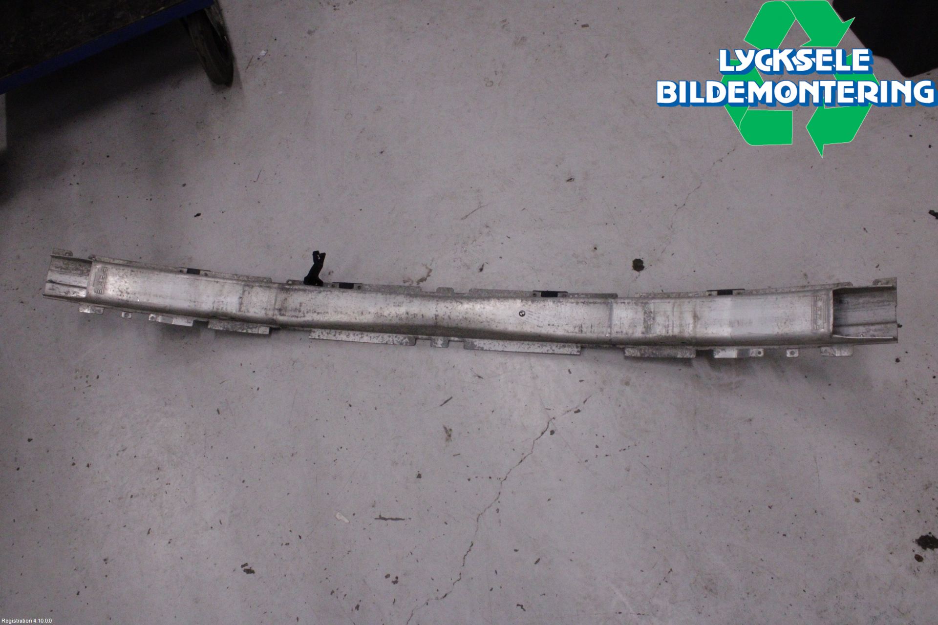 BMW 5 E60/61 Sed/Tou 02-10 Stötfångarbalk Fram