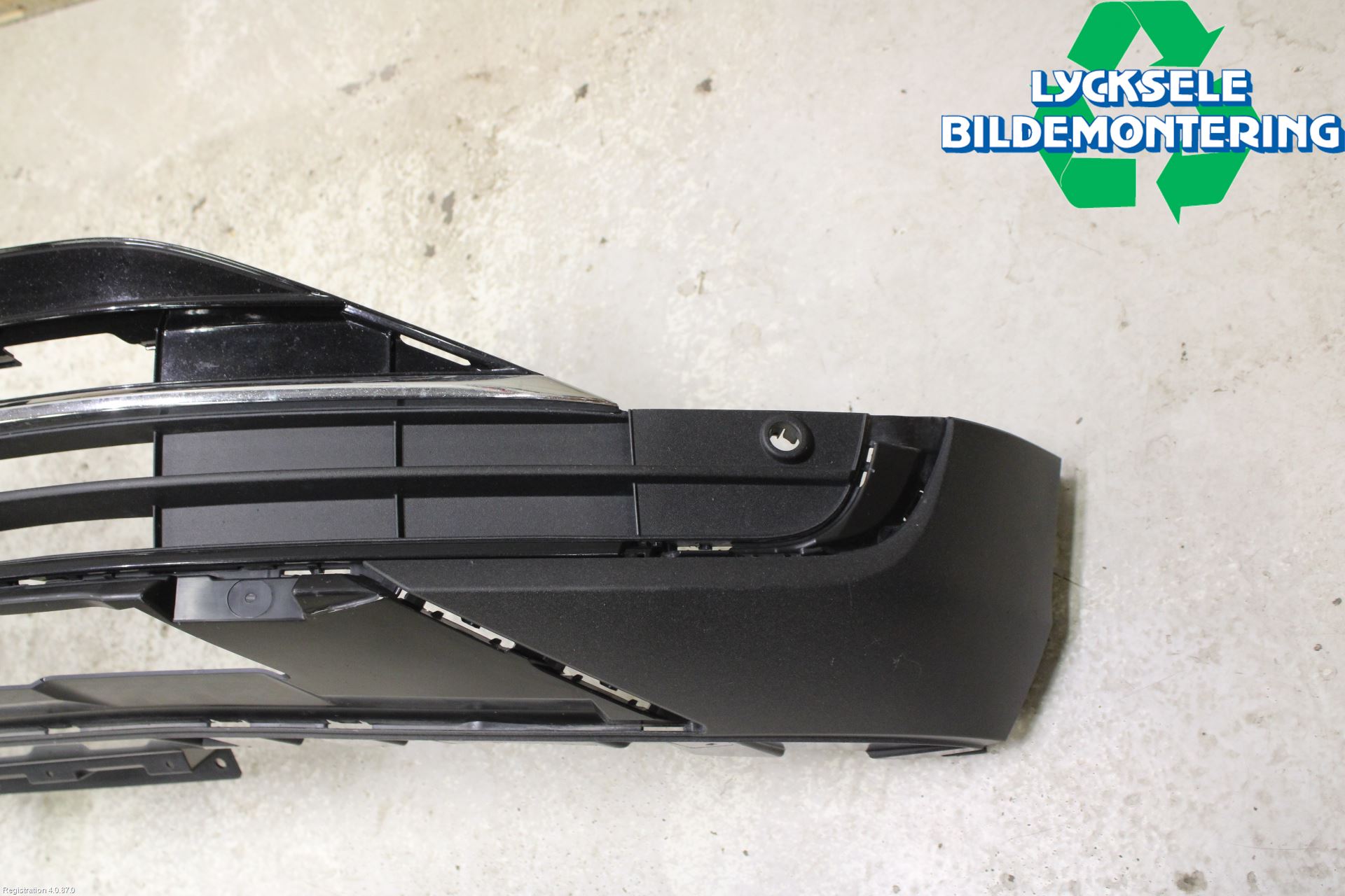 Volkswagen VW TIGUAN 16-24 Spoiler Fram