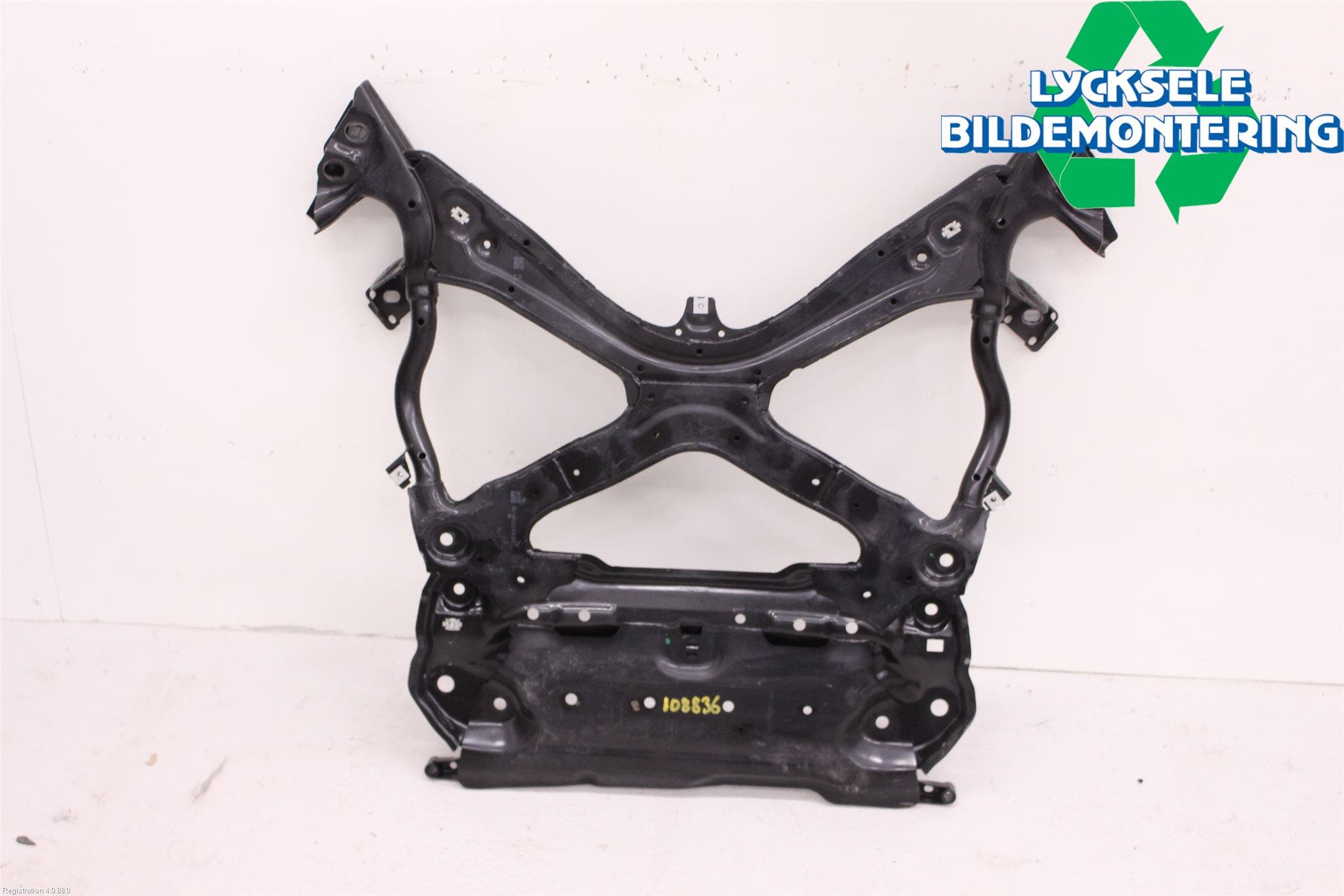 Audi A4 ALLROAD 17- Växellådsbalk