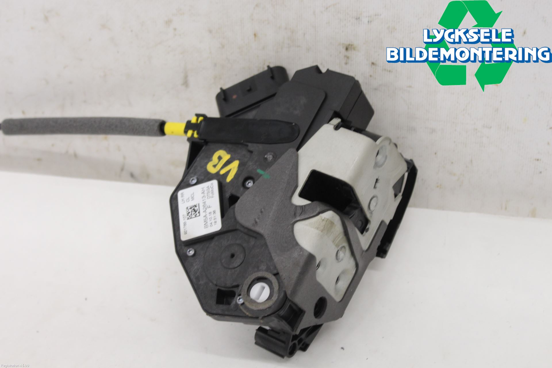 Ford KUGA 17-19 Låskista-Dörrlås