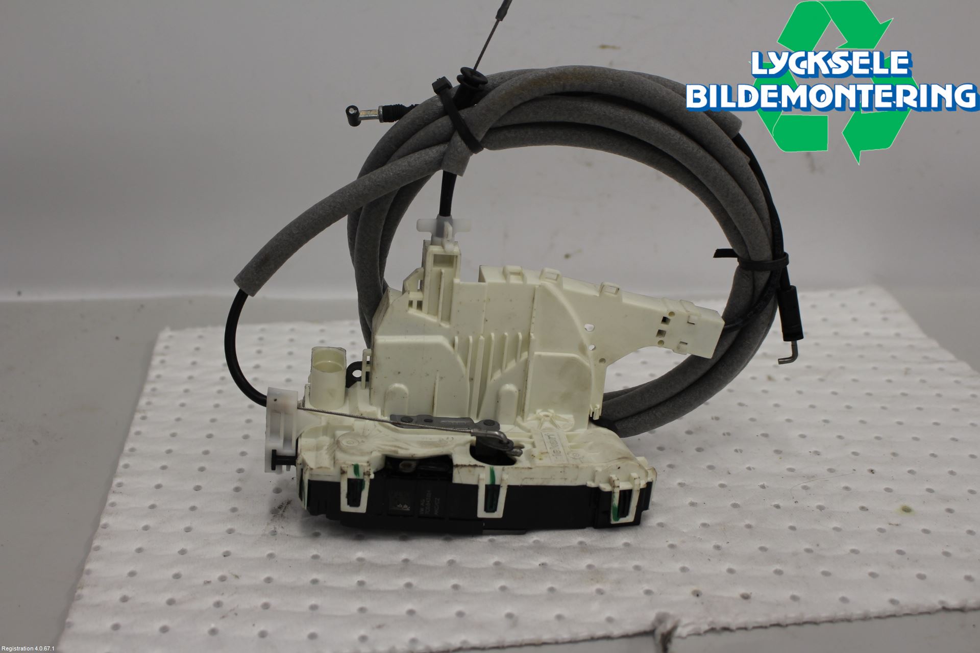 Volkswagen VW CRAFTER II / E-CRAFTER 17- Låskista-Dörrlås