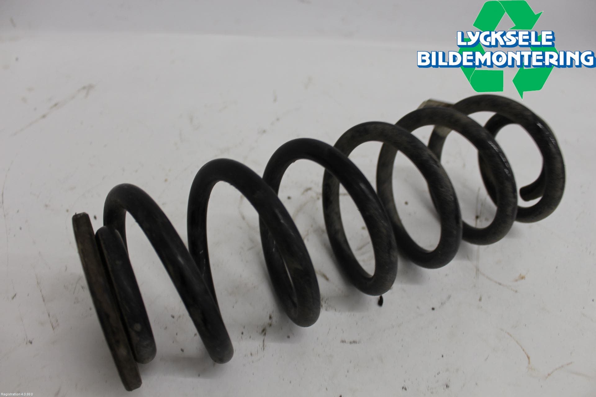 Volkswagen VW TIGUAN 16-24 Fjäder Bak