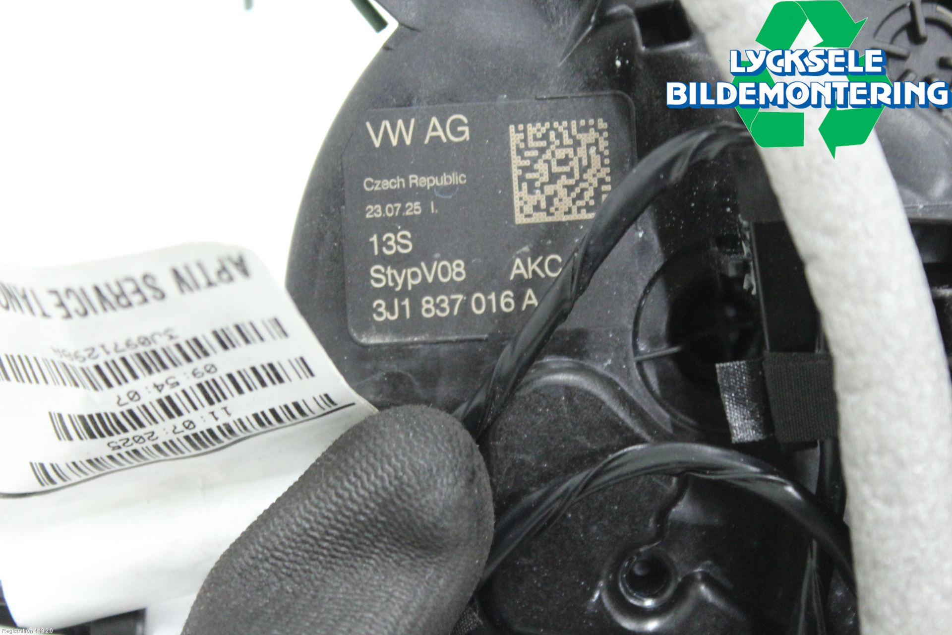 Volkswagen VW PASSAT 24- Låskista-Dörrlås