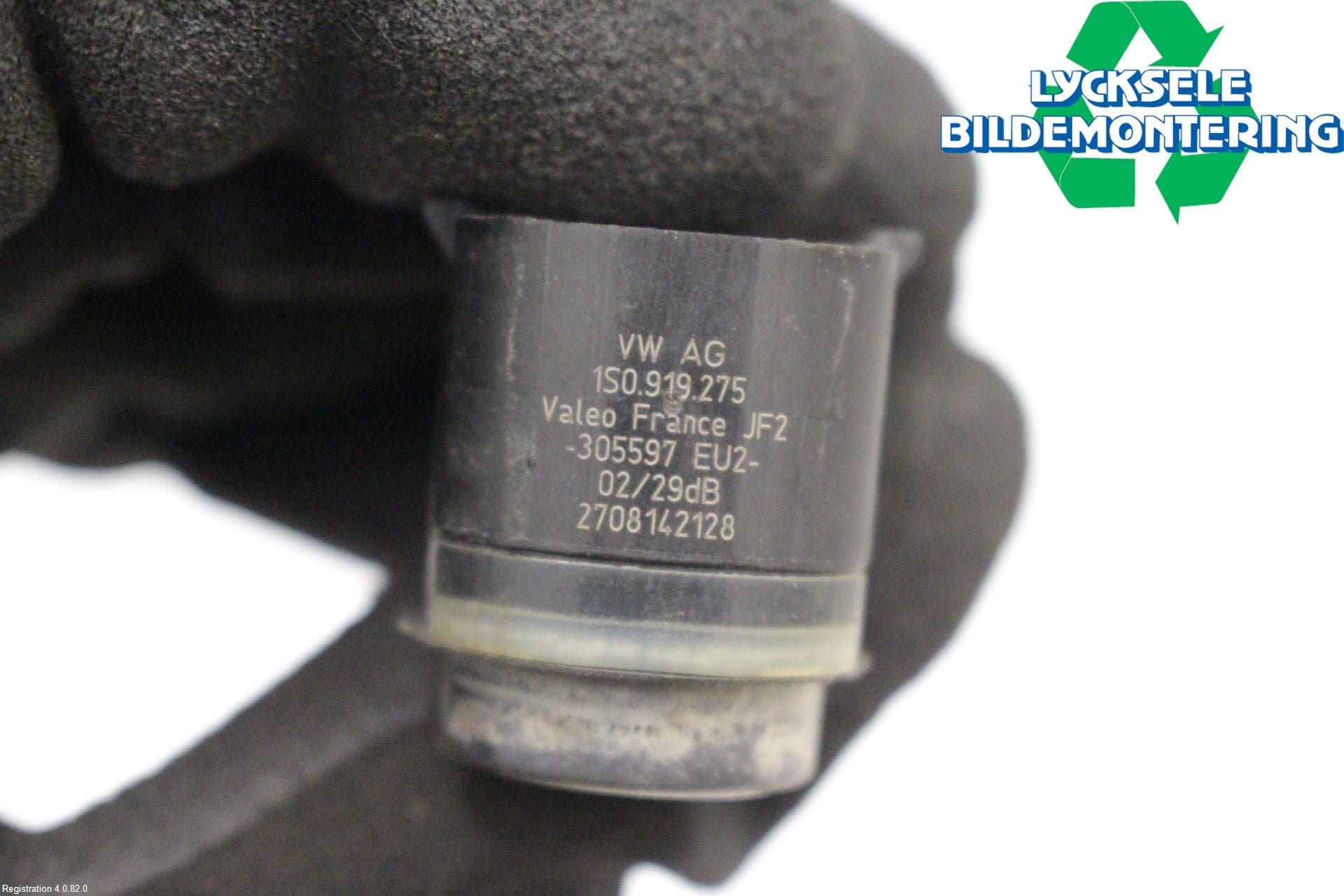 Volkswagen VW PASSAT 11-14 Parkeringshjälp Frontsensor