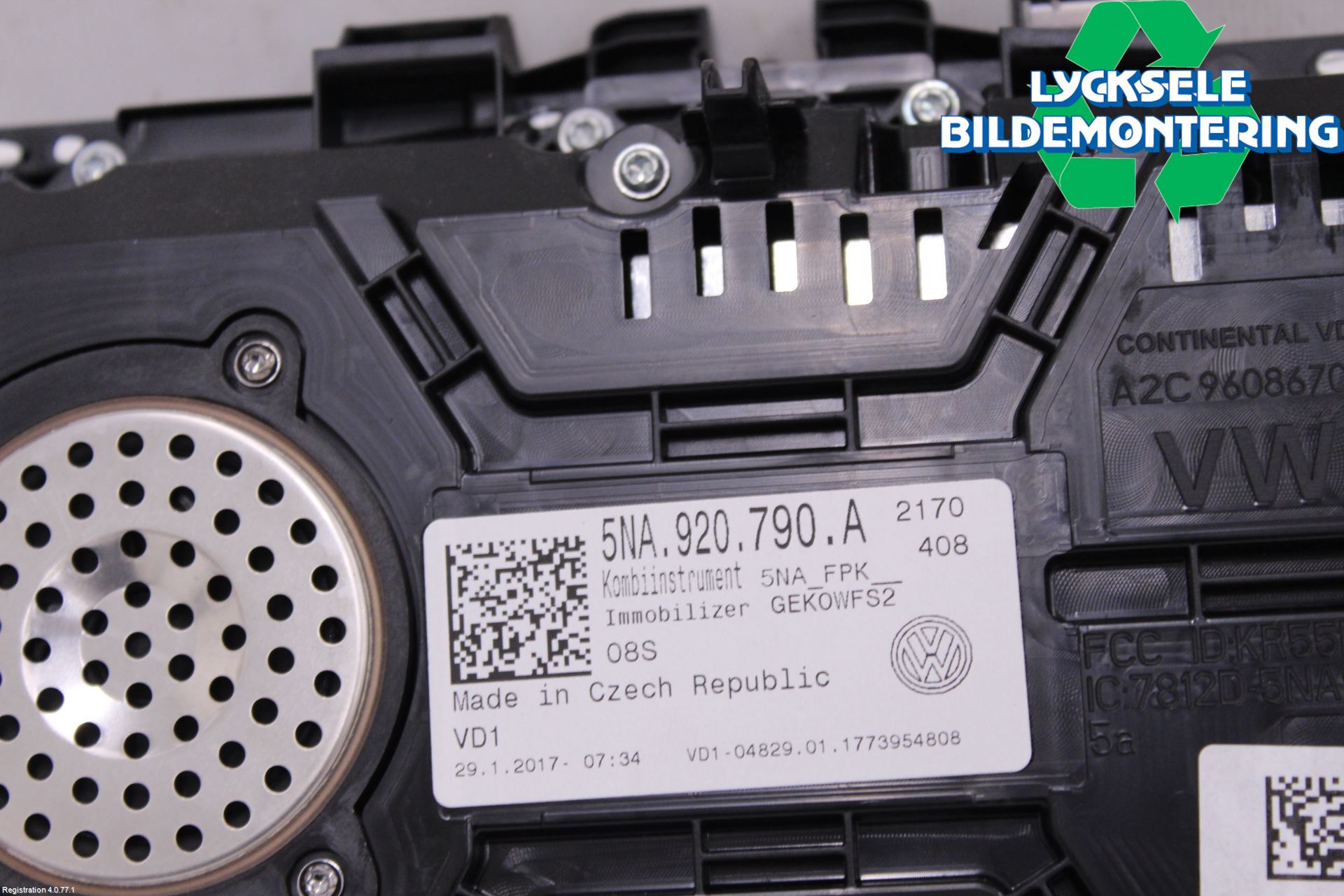 Volkswagen VW TIGUAN 16-24 Instrument Komb